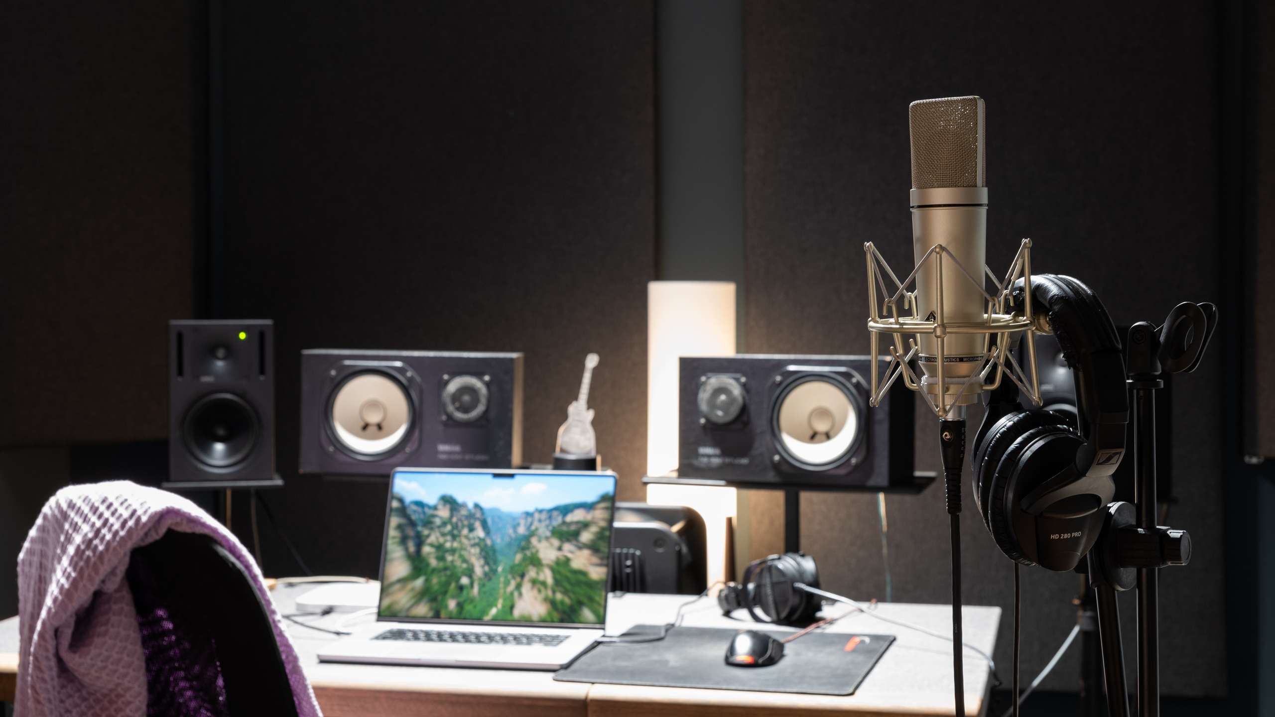 Студия звукозаписи. Интерьерный и архитектурный фотограф и видеограф в Москве