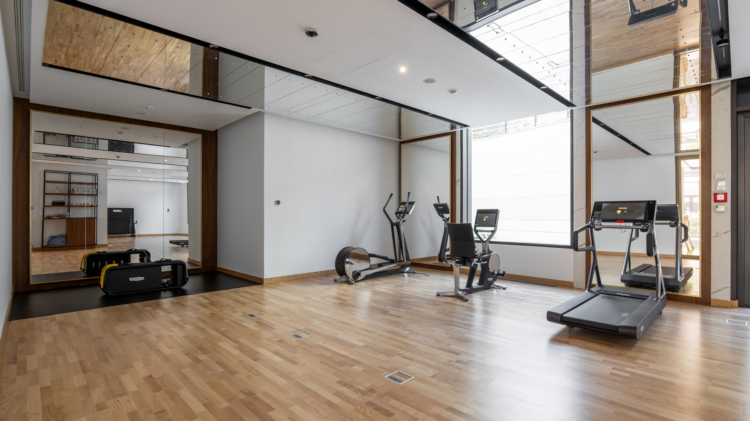 ЖК Carré Blanc. Интерьерный и архитектурный фотограф и видеограф в Москве