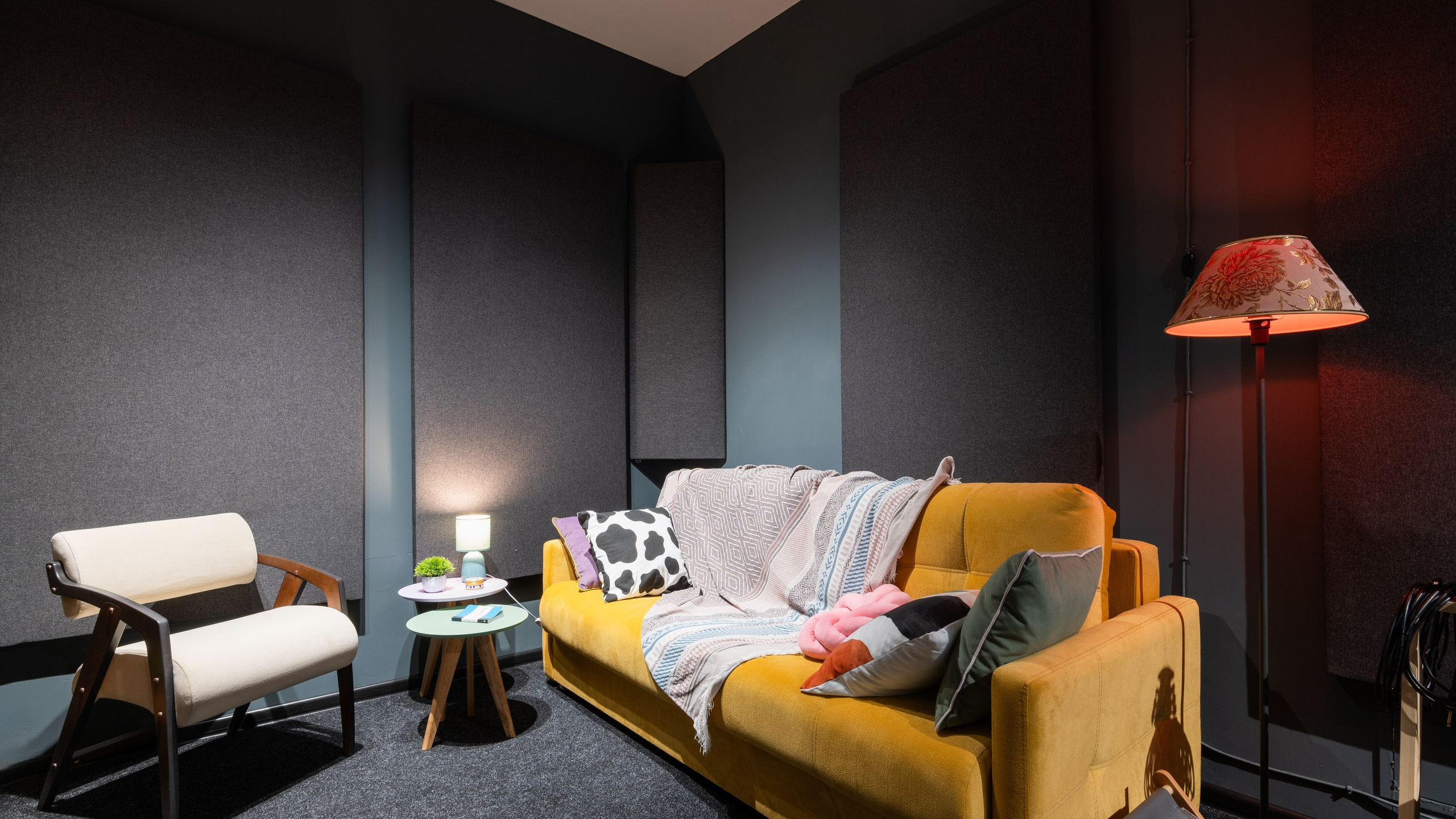 Студия звукозаписи. Интерьерный и архитектурный фотограф и видеограф в Москве