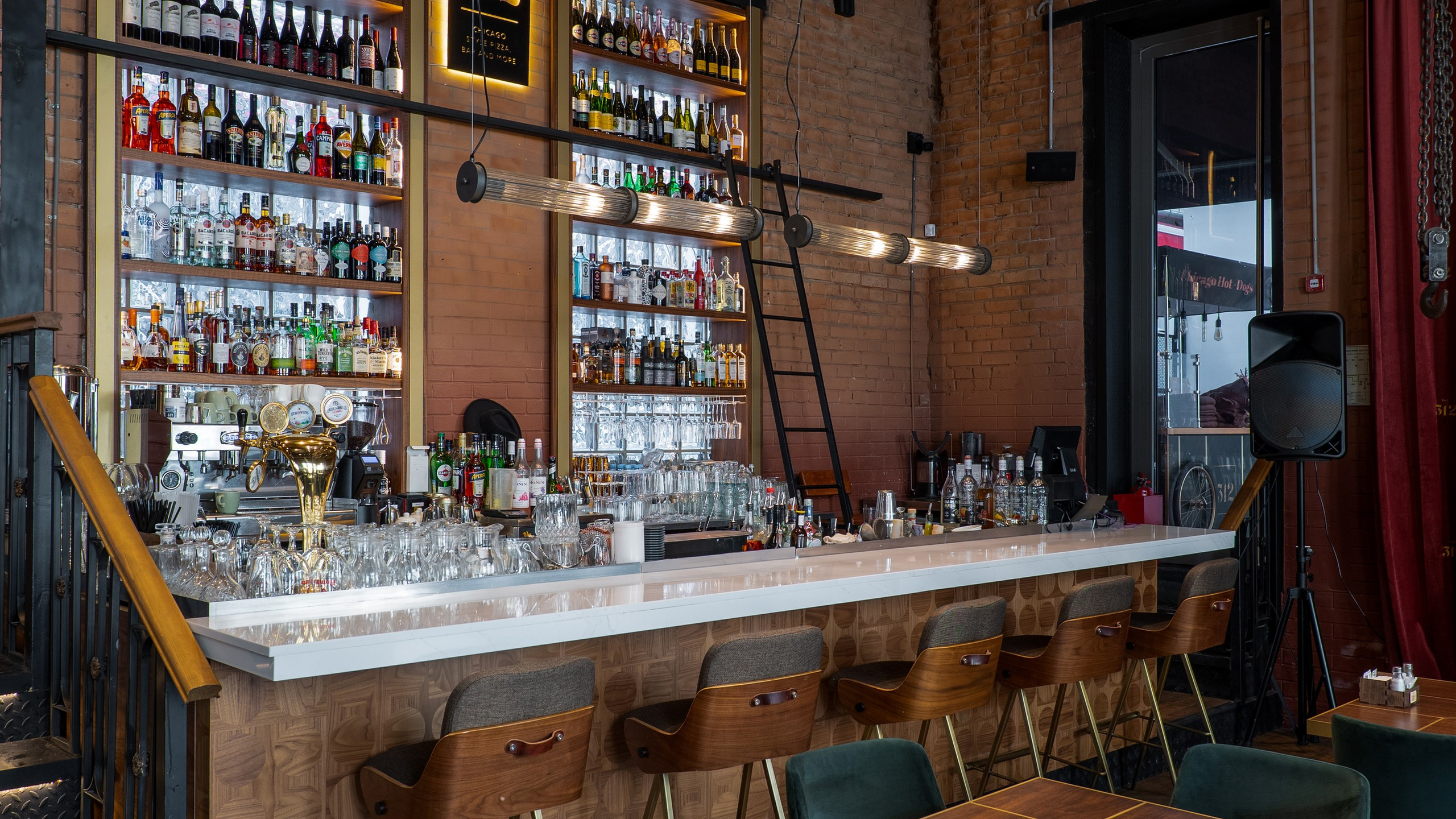 Рестораны. Интерьерный и архитектурный фотограф и видеограф в Москве