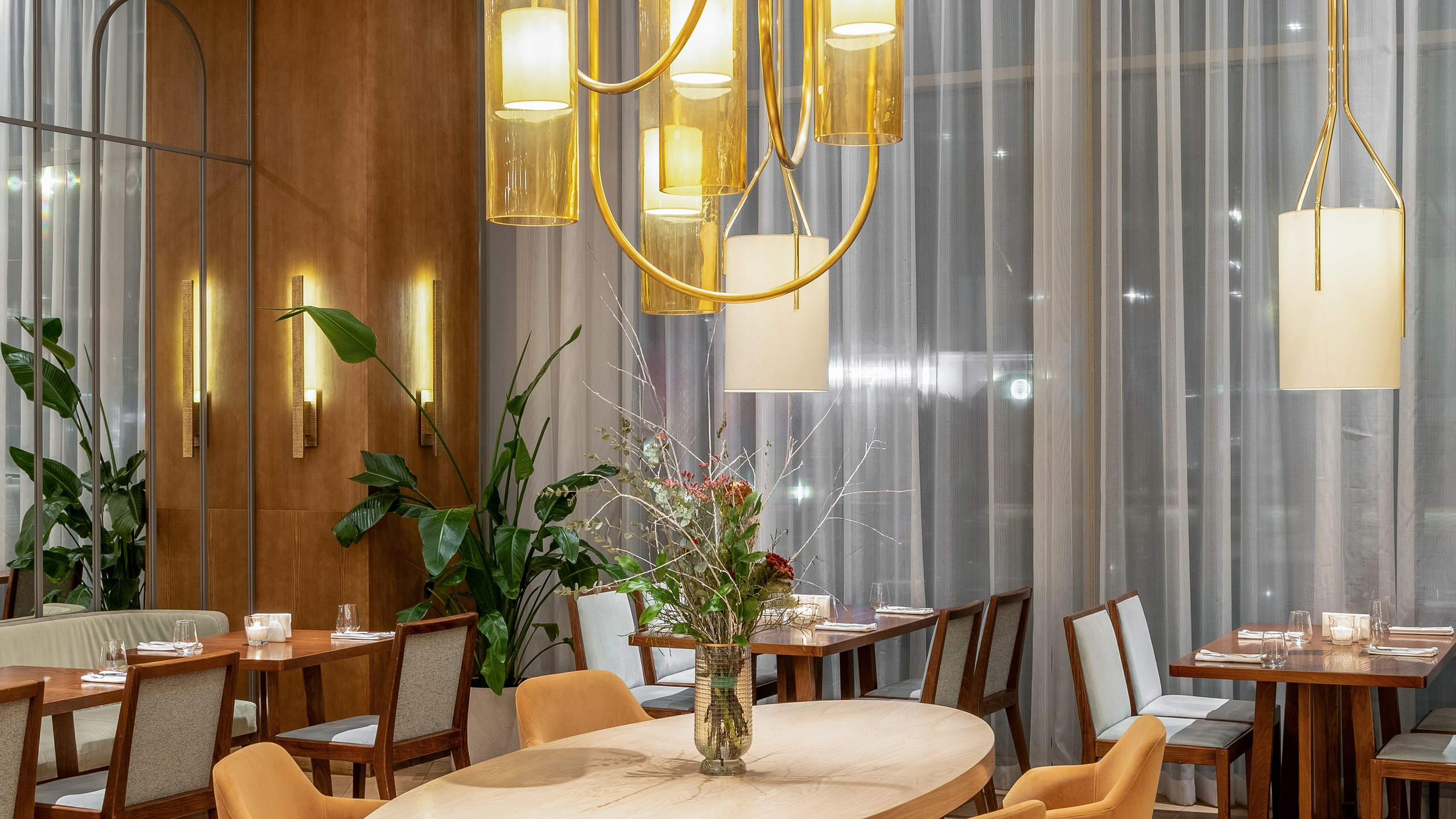 Рестораны. Интерьерный и архитектурный фотограф и видеограф в Москве
