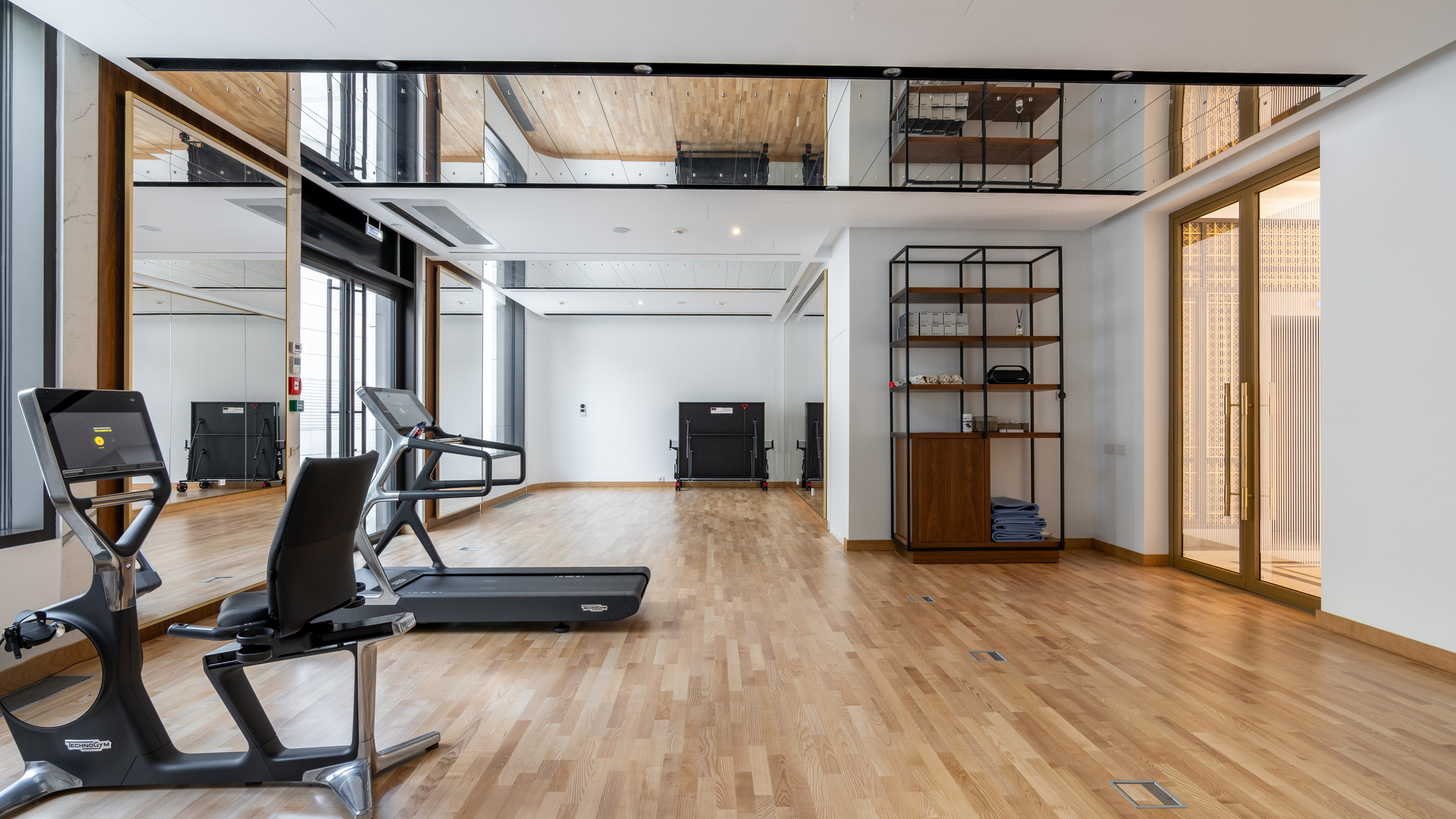 ЖК Carré Blanc. Интерьерный и архитектурный фотограф и видеограф в Москве