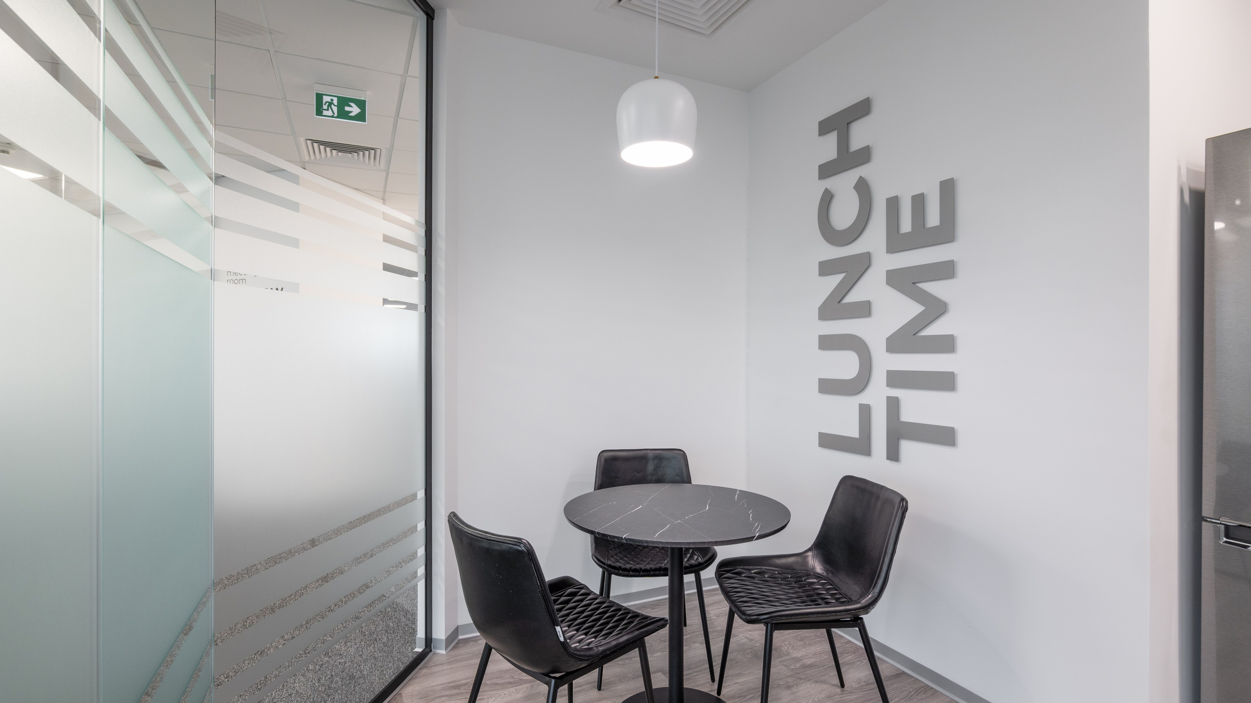 Фотосъемка офиса. Интерьерный и архитектурный фотограф и видеограф в Москве