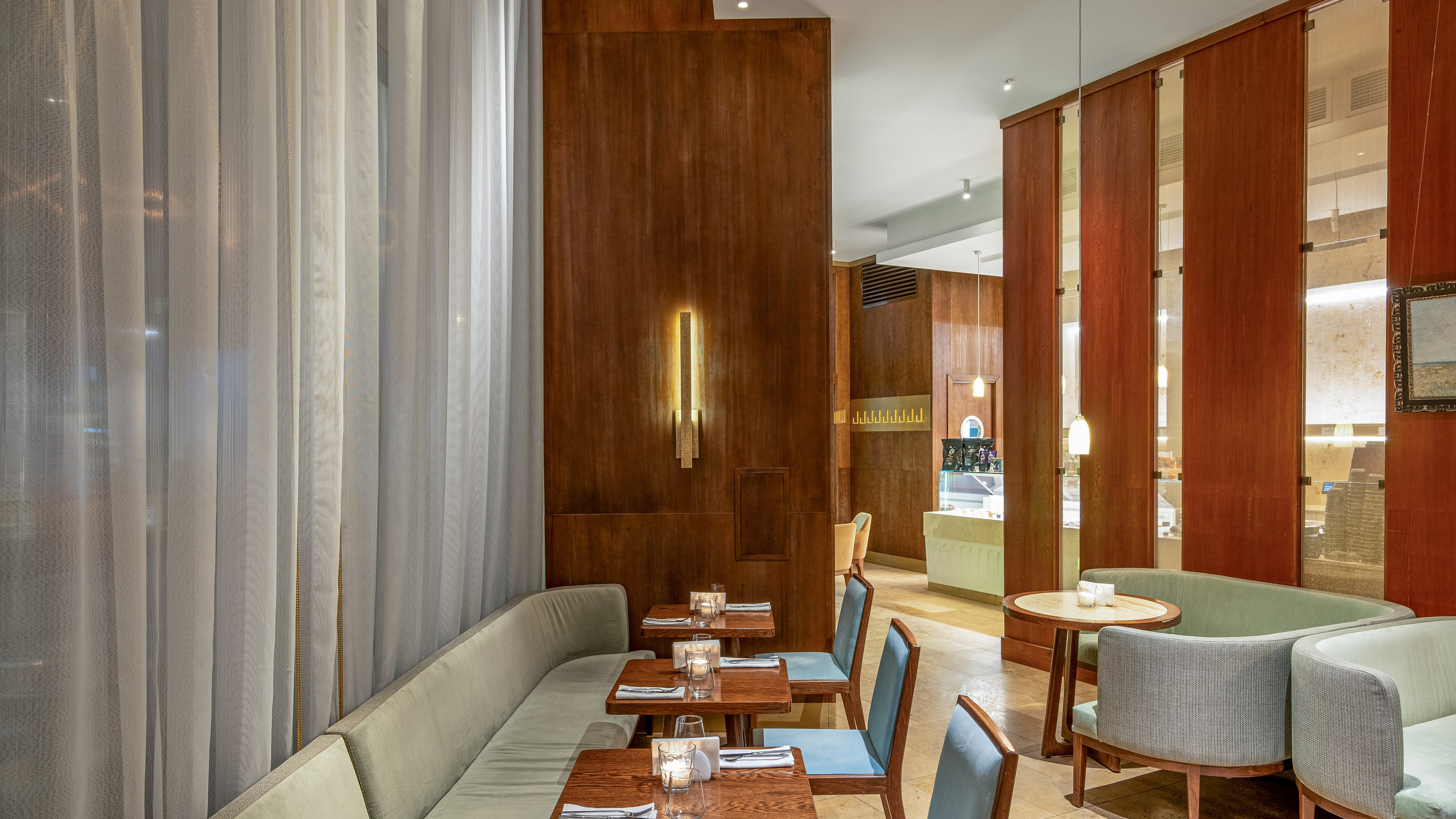 Рестораны. Интерьерный и архитектурный фотограф и видеограф в Москве