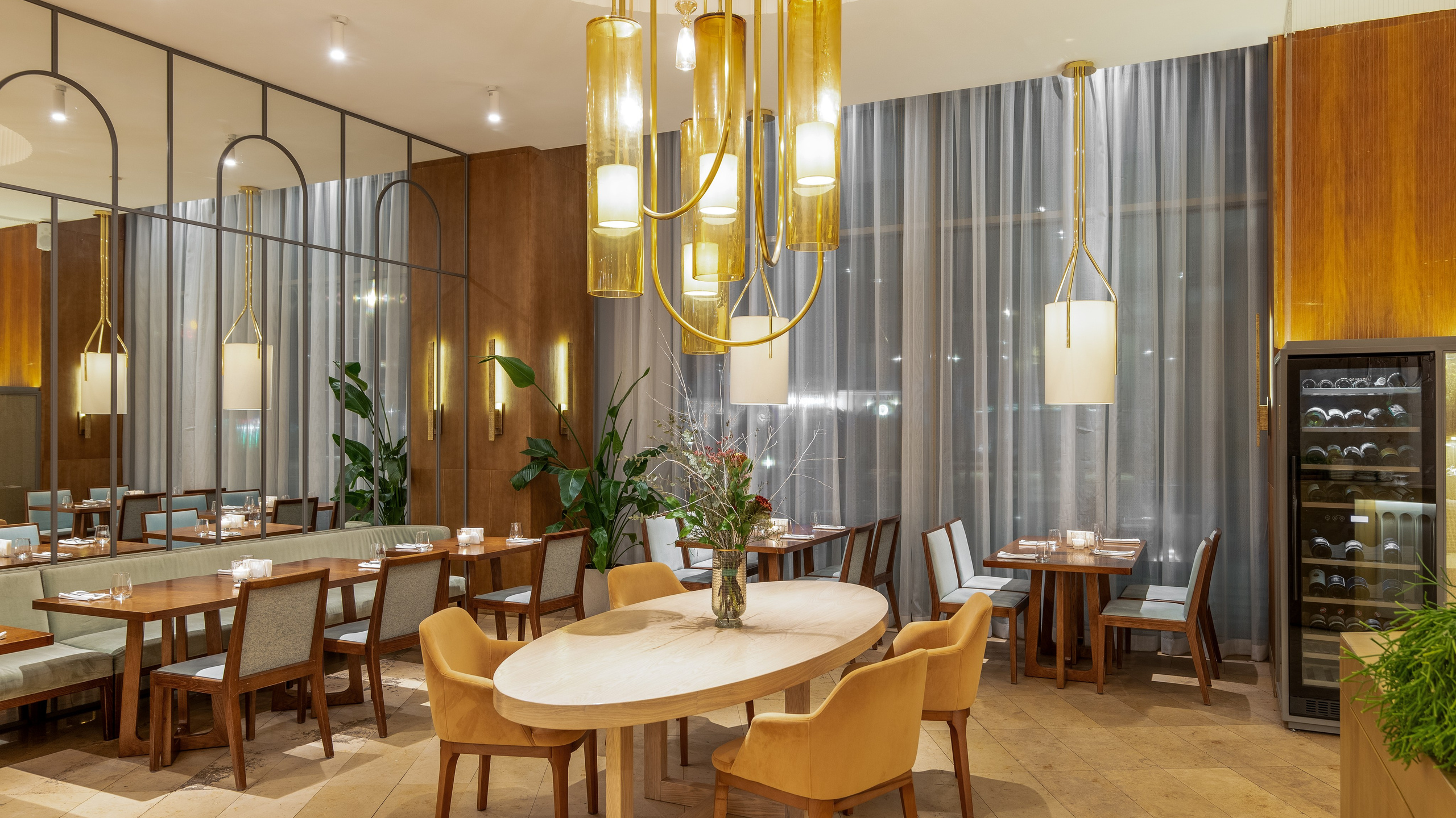 Рестораны. Интерьерный и архитектурный фотограф и видеограф в Москве