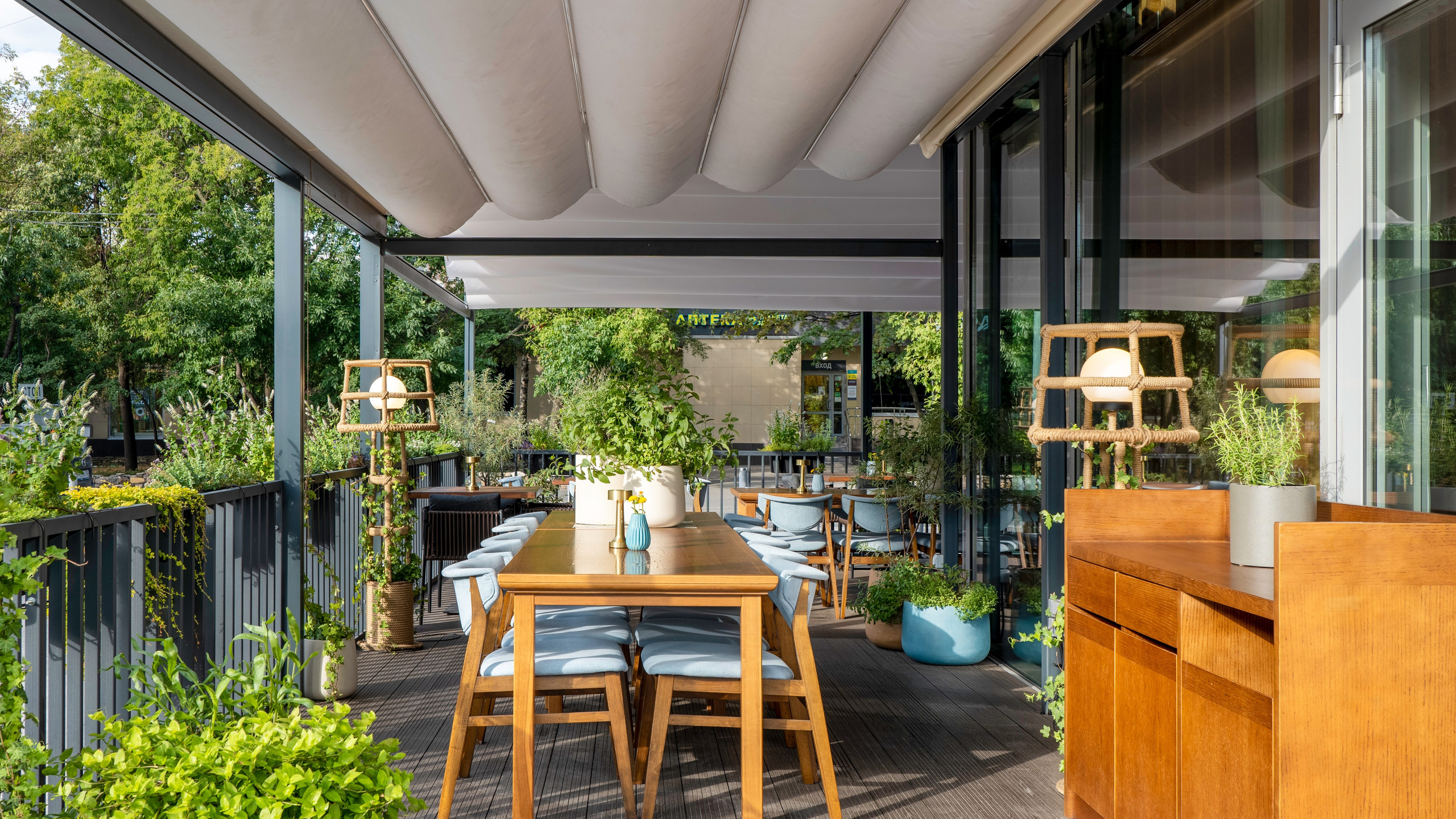 Рестораны. Интерьерный и архитектурный фотограф и видеограф в Москве