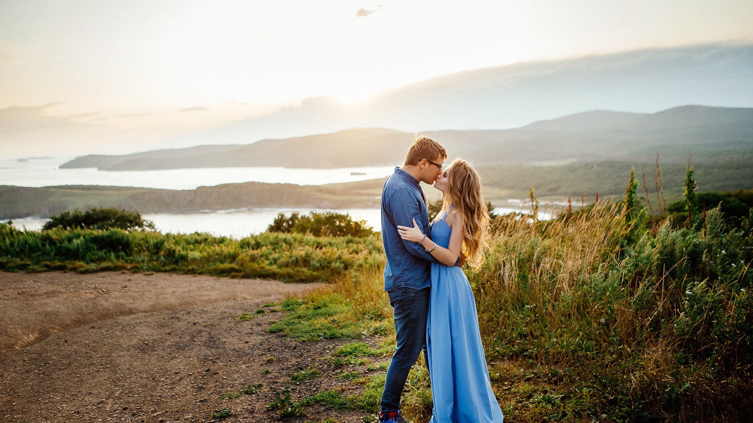 Денис и Настя