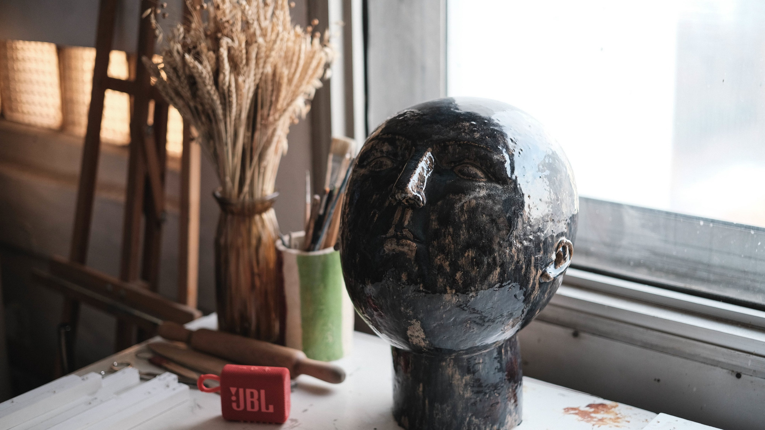 Мастерская скульптора Светы Метсо. Портретный фотограф в Москве Таня Майорова