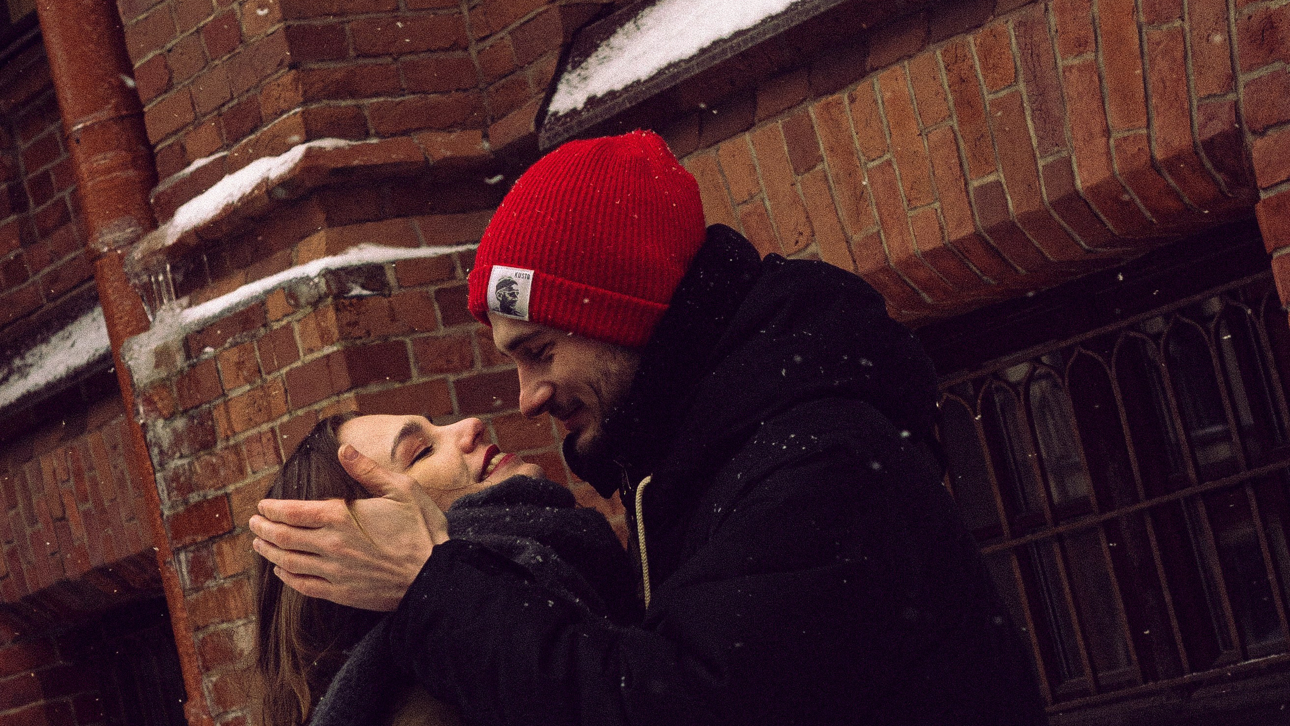 ЛЮБОВЬ В ФЕВРАЛЕ