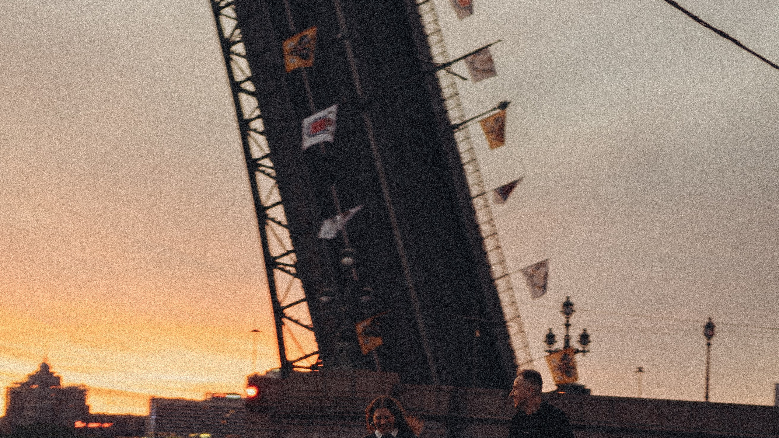 с разводными мостами