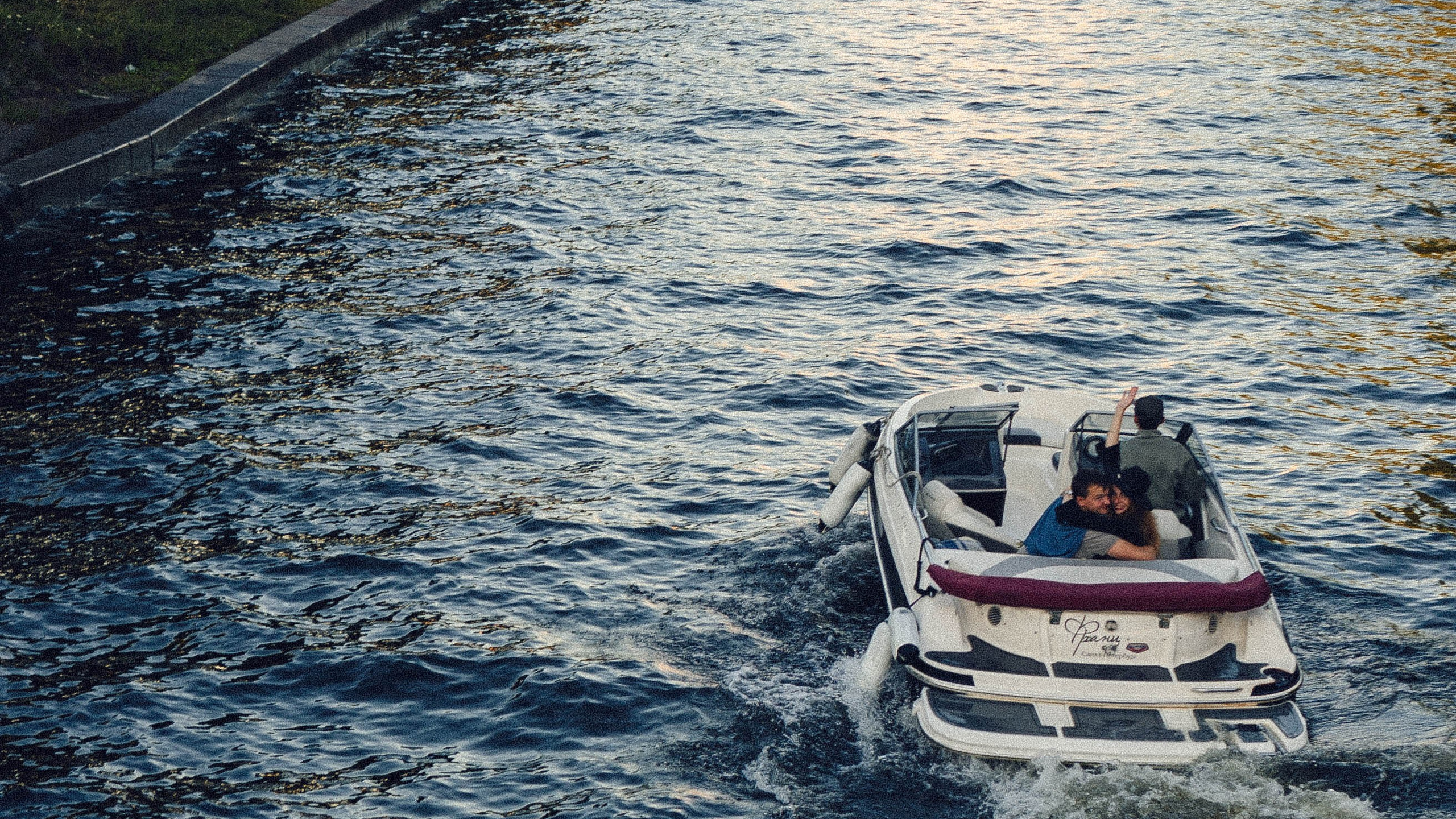 летняя морская прогулка