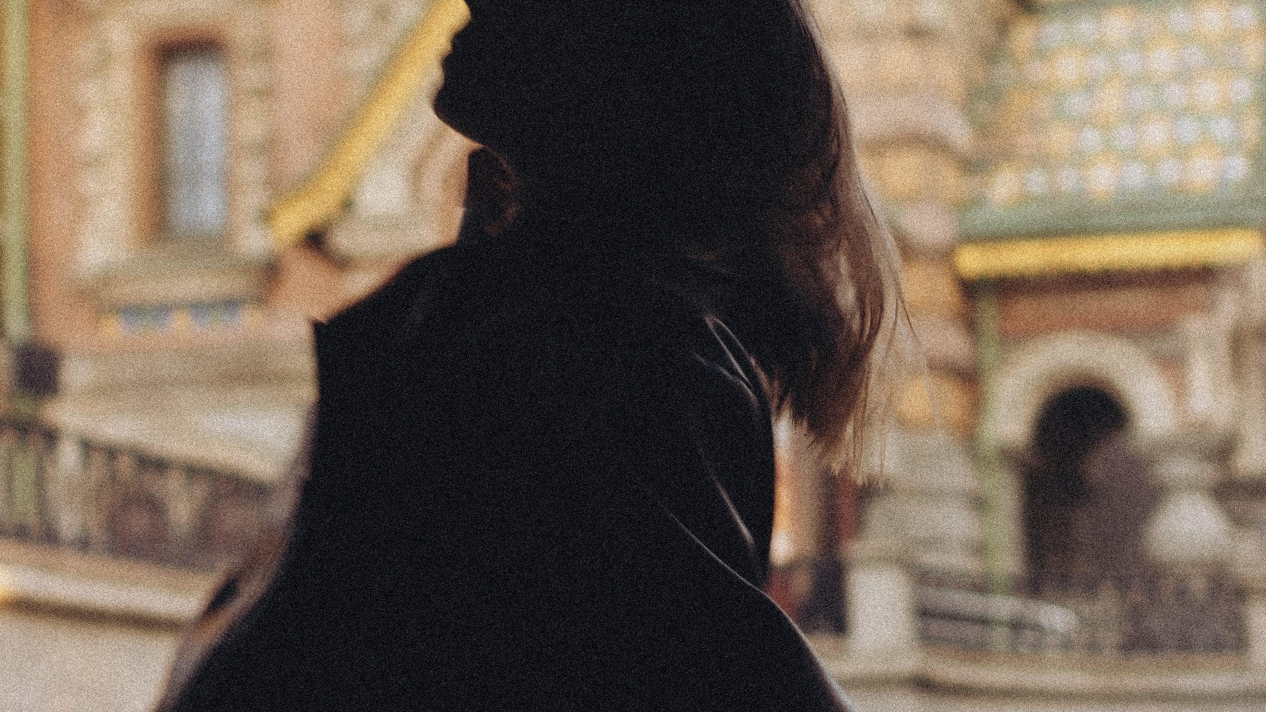 ДЕВУШКИ НА КАТЕРЕ