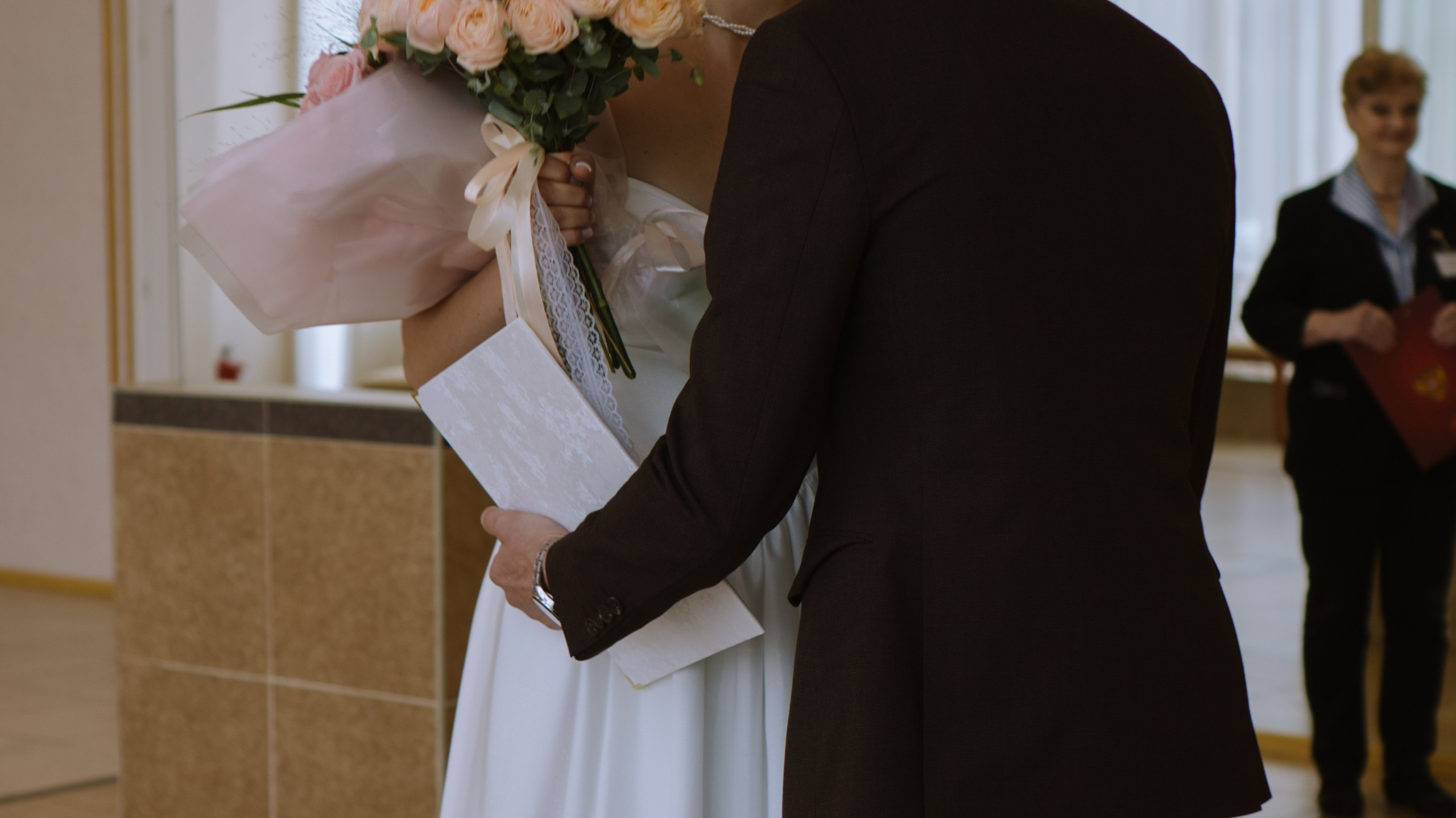 РЕПОРТАЖНАЯ СЬЕМКА В ЗАГСЕ