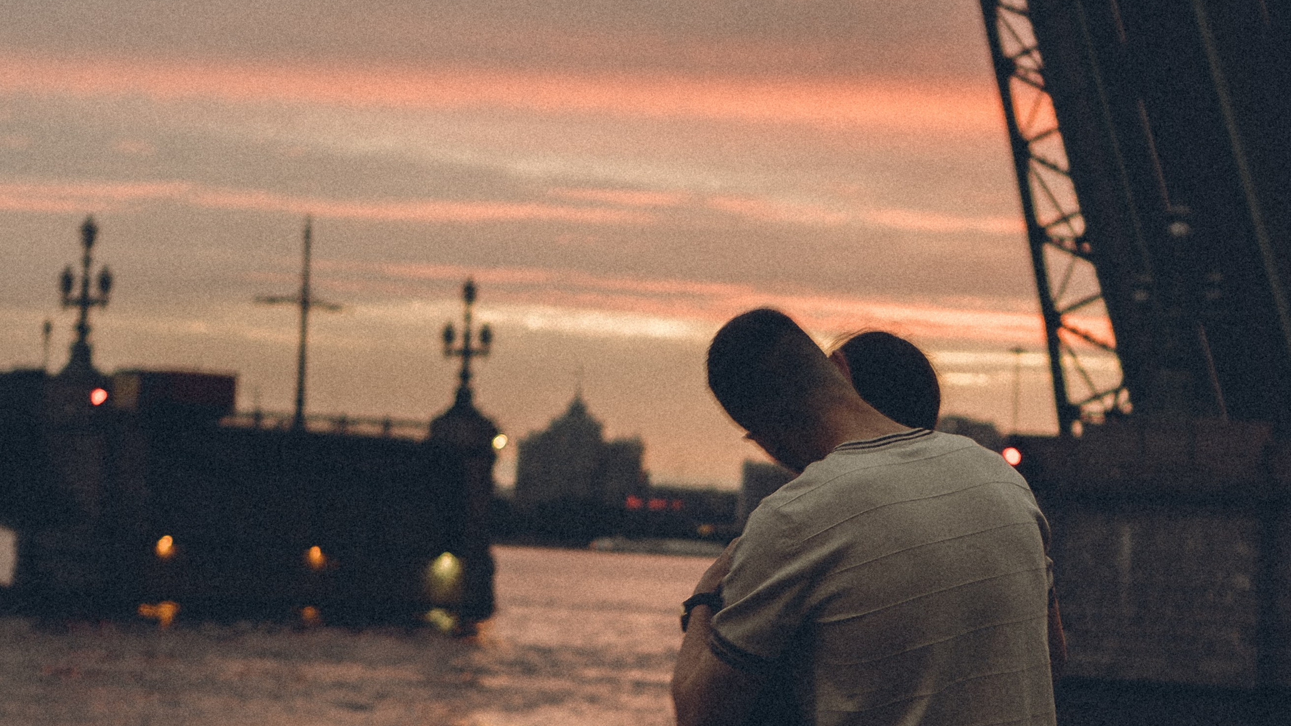 любовь на рассвете