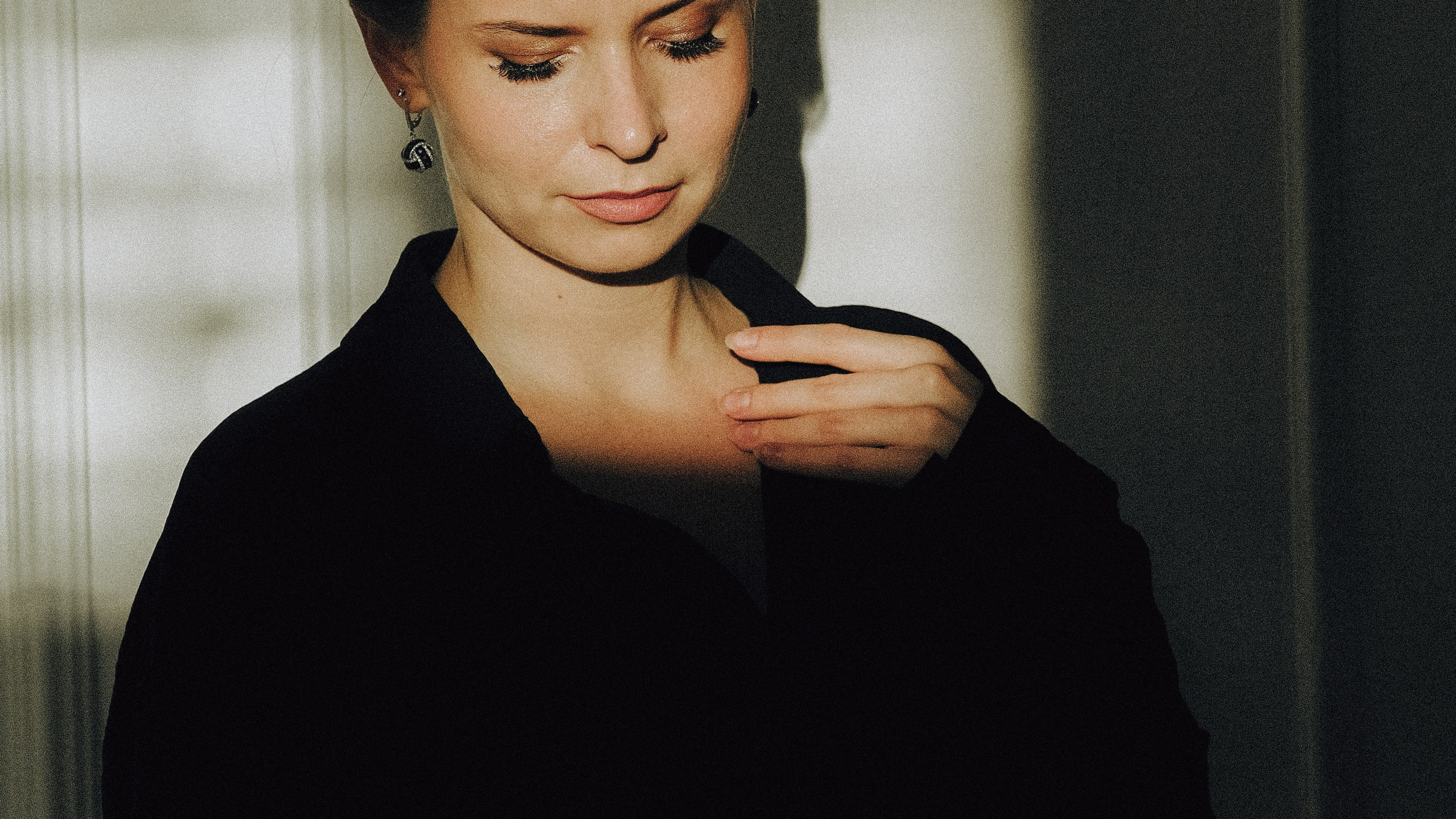 ФОТОСЕСИИЯ В СТУДИИ ДЛЯ ДЕВУШКИ ПСИХОЛОГА