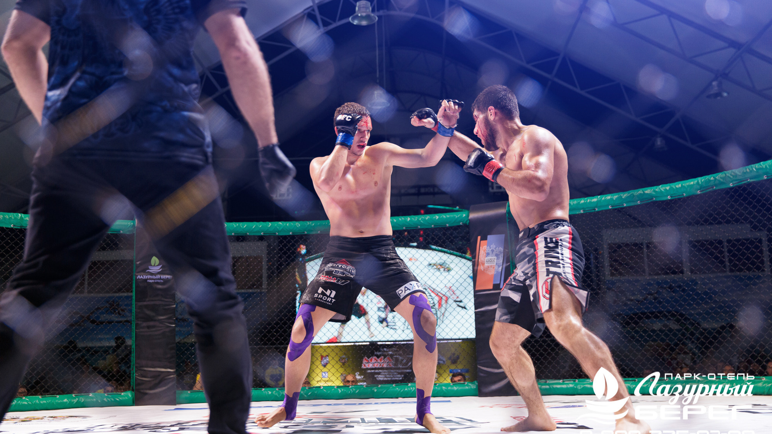 ММА в Отеле Лазурный Берег