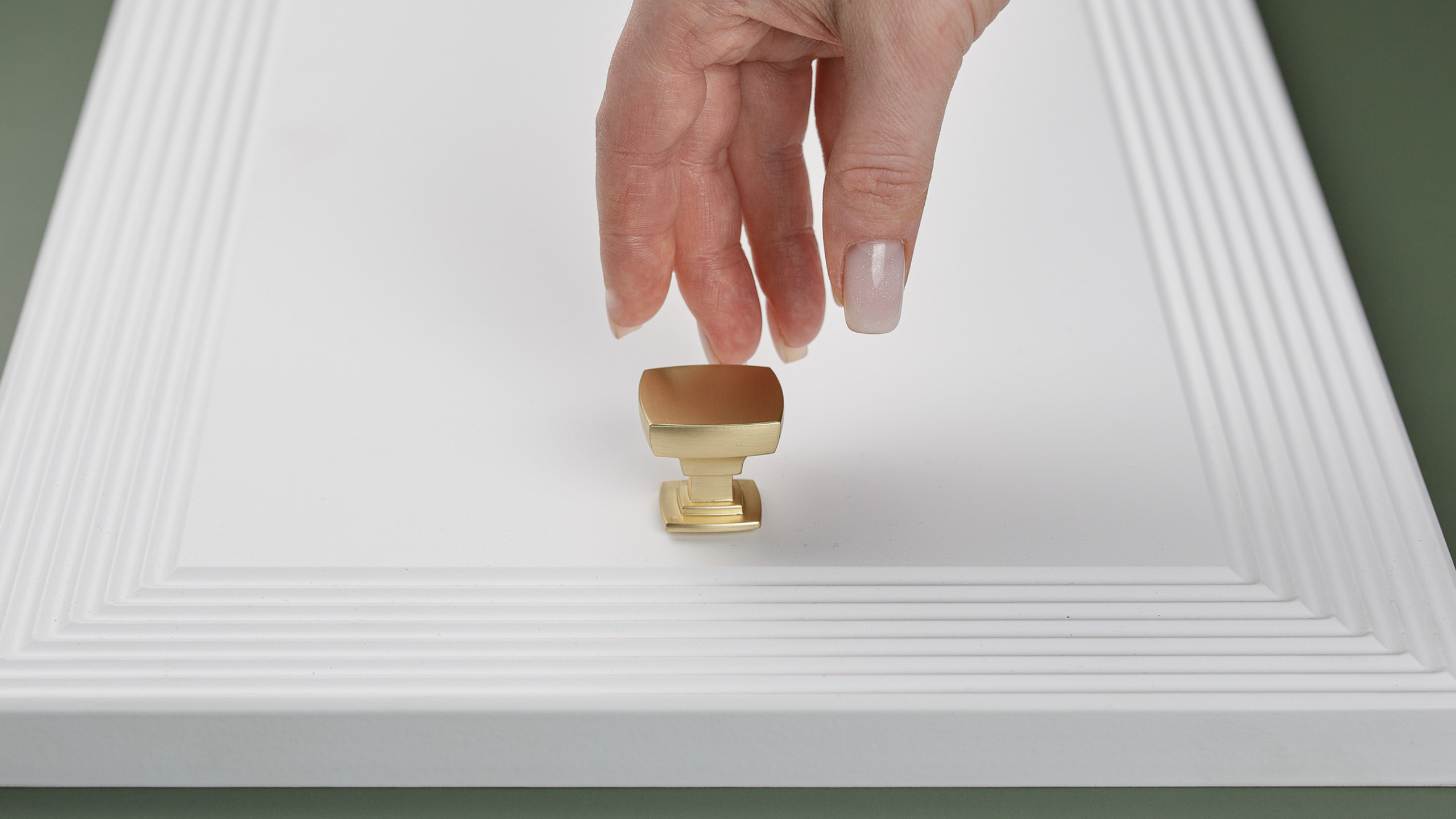 Ручки для мебели.