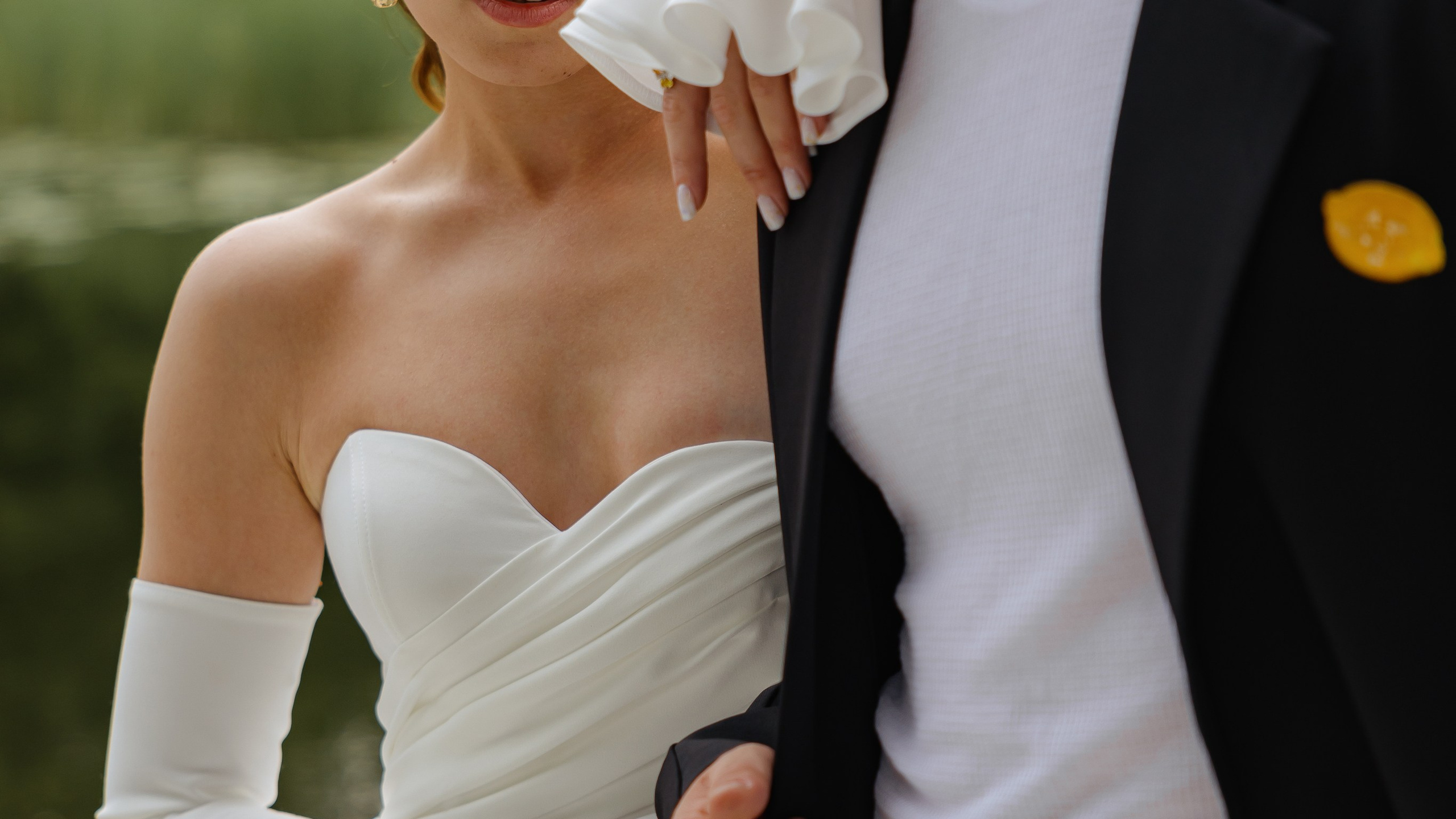 Июньская свадьба на берегу реки. Фотограф Сергей Ртищев в Москве и РФ