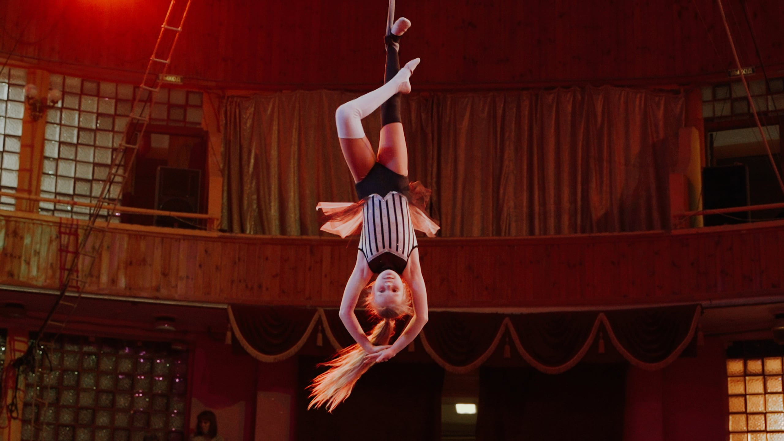 Документальное, закулисье, репортаж. Видеограф в Санкт-Петербурге Юлия Ермакова