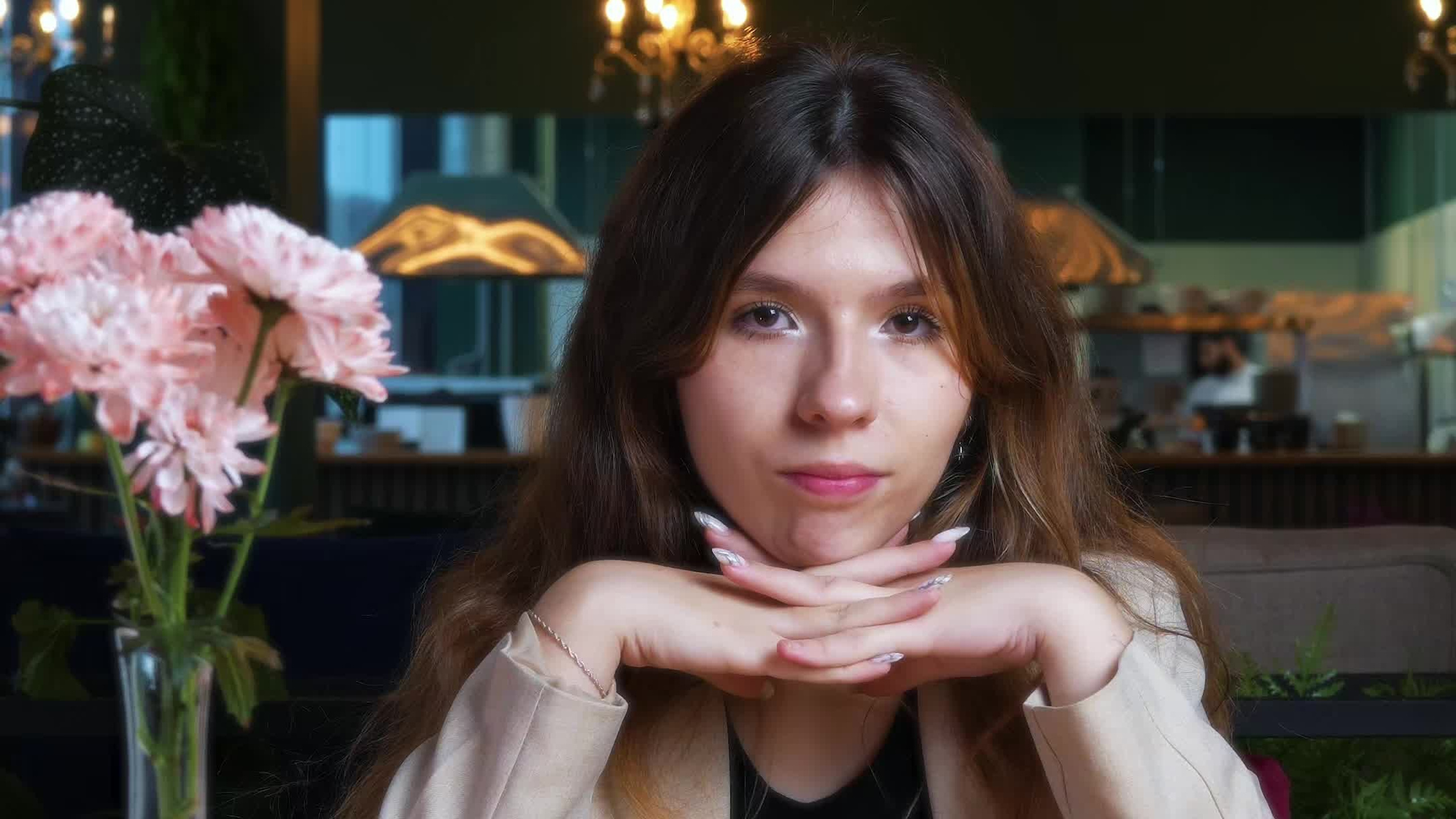 ВИДЕО. V