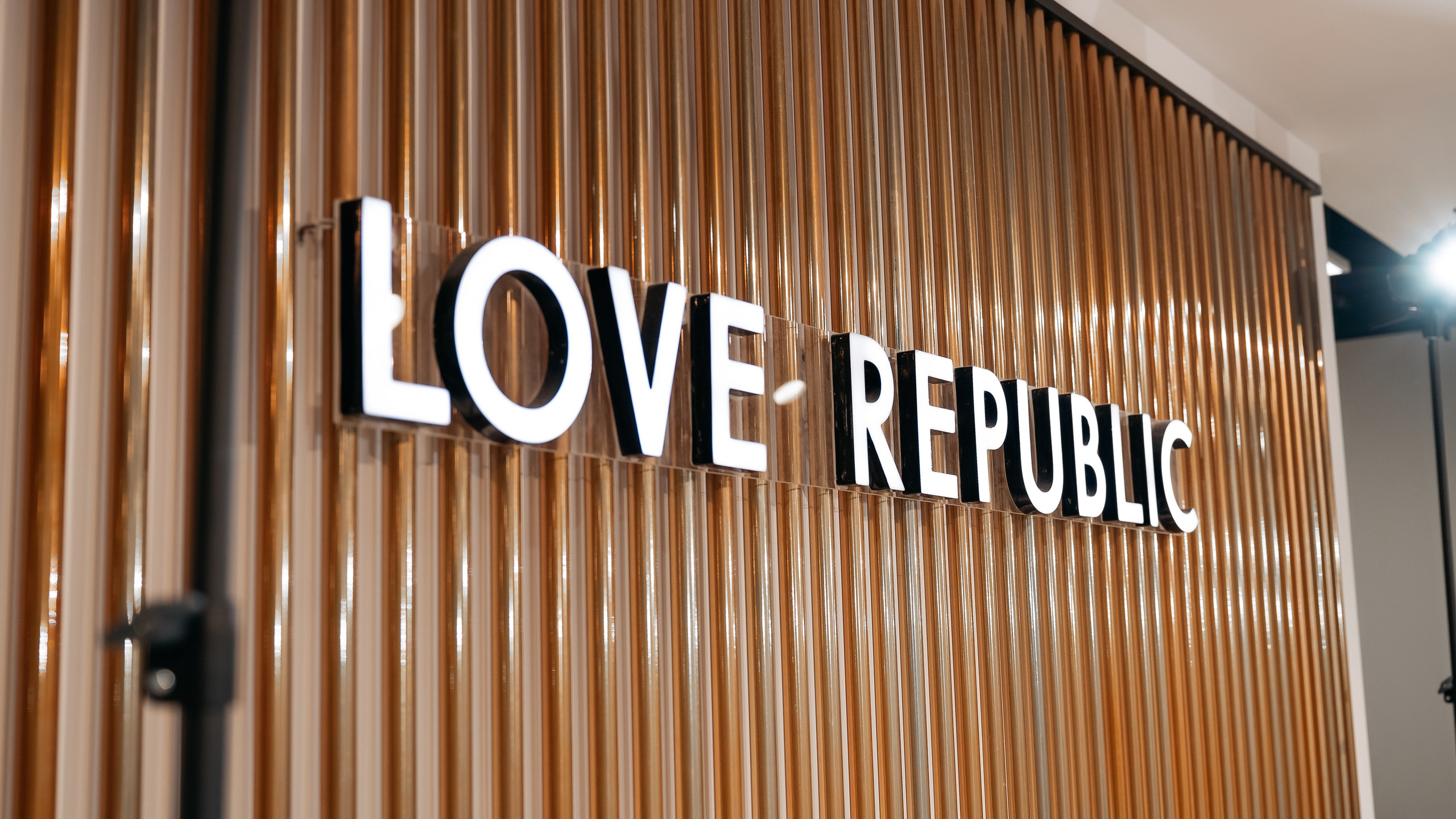LoveRepublic