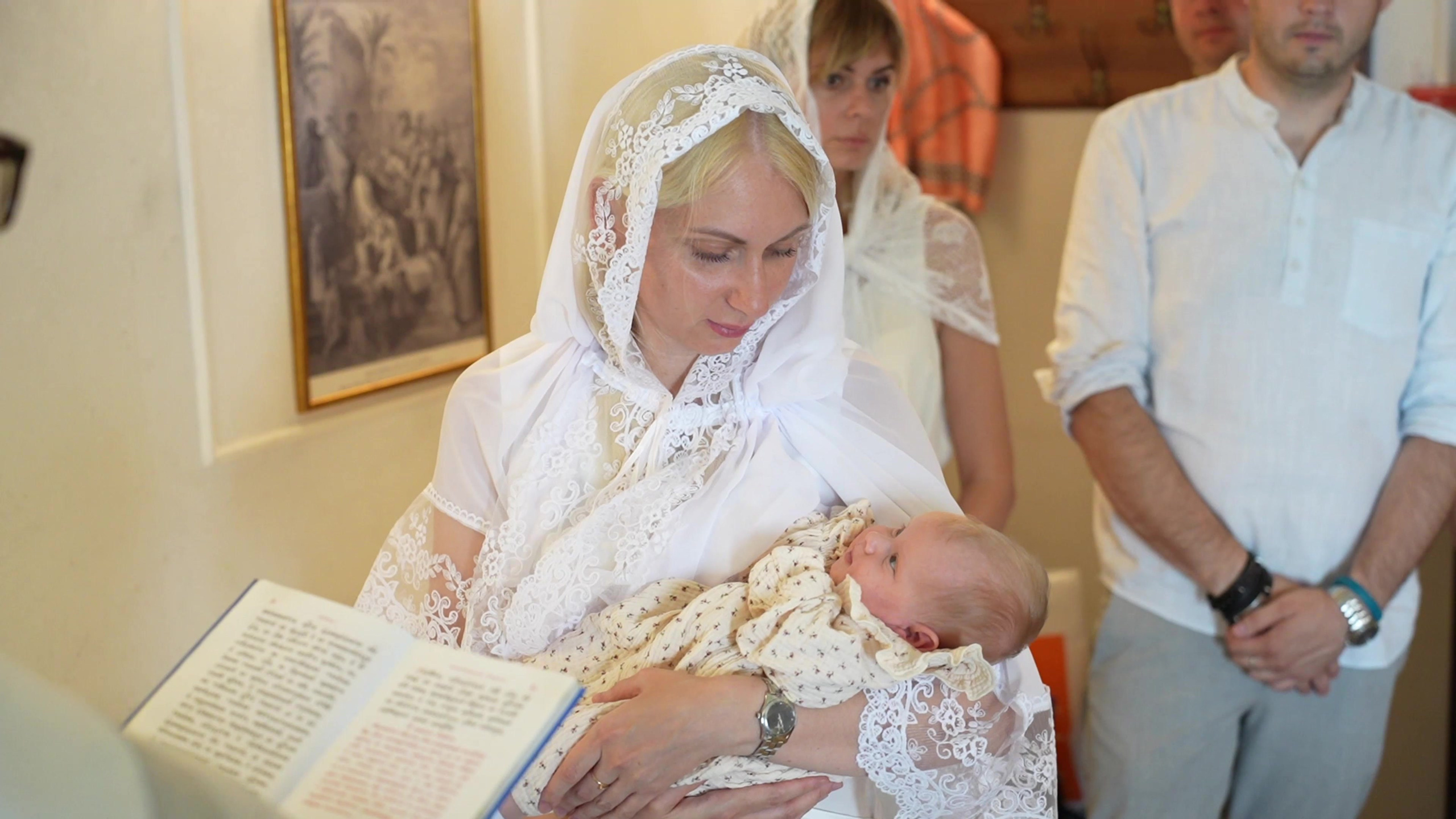 Видео с Таинства Крещения. Фотограф на Крещение и Венчание в Туле, детский и семейный фотограф