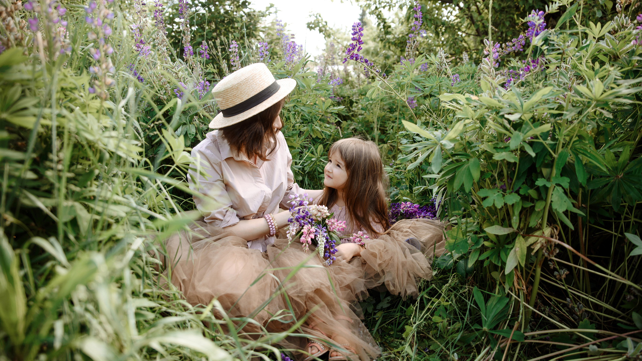 Таня и&nbsp;Анжелика