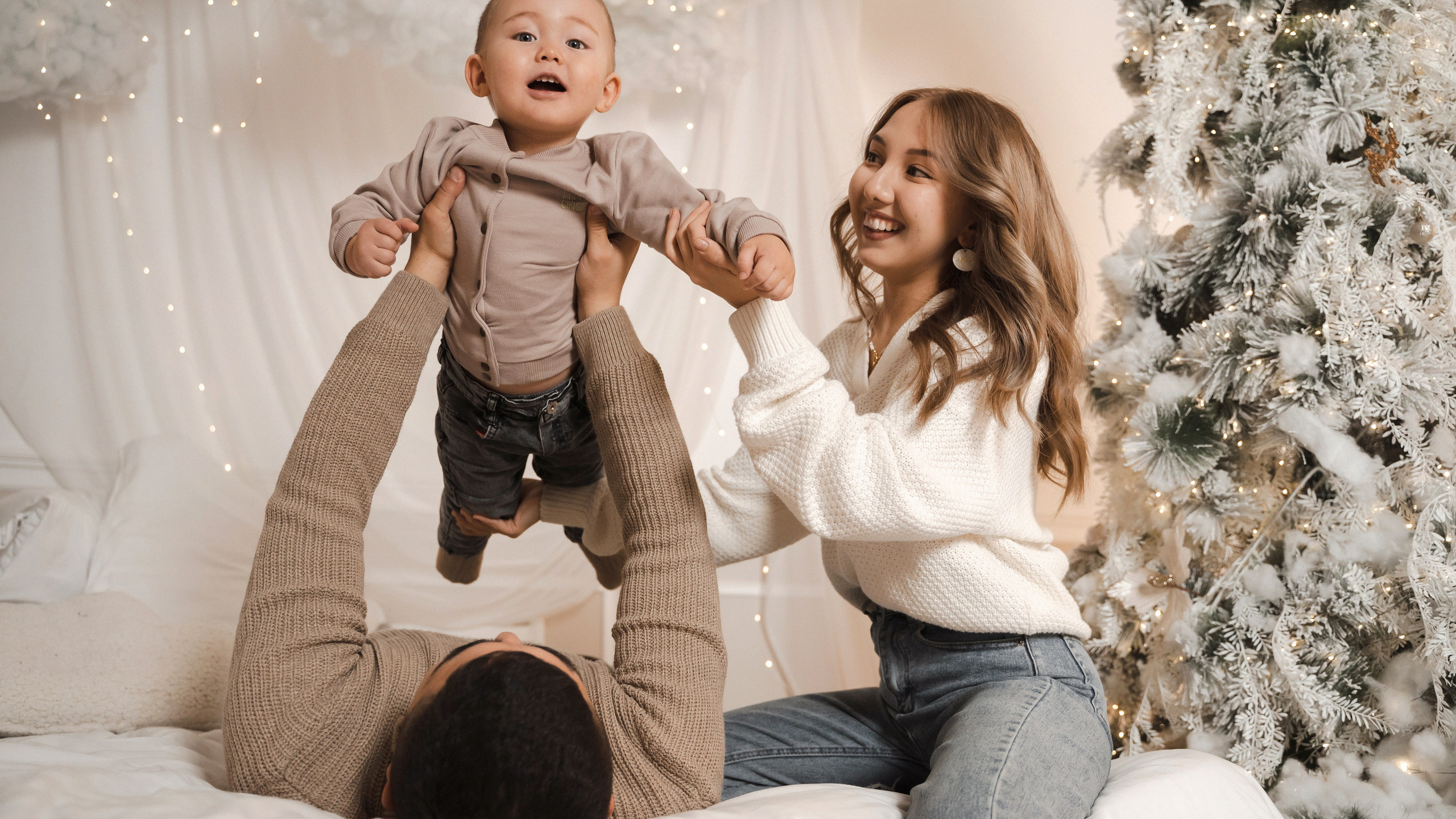 Азаи и&nbsp;Юлия