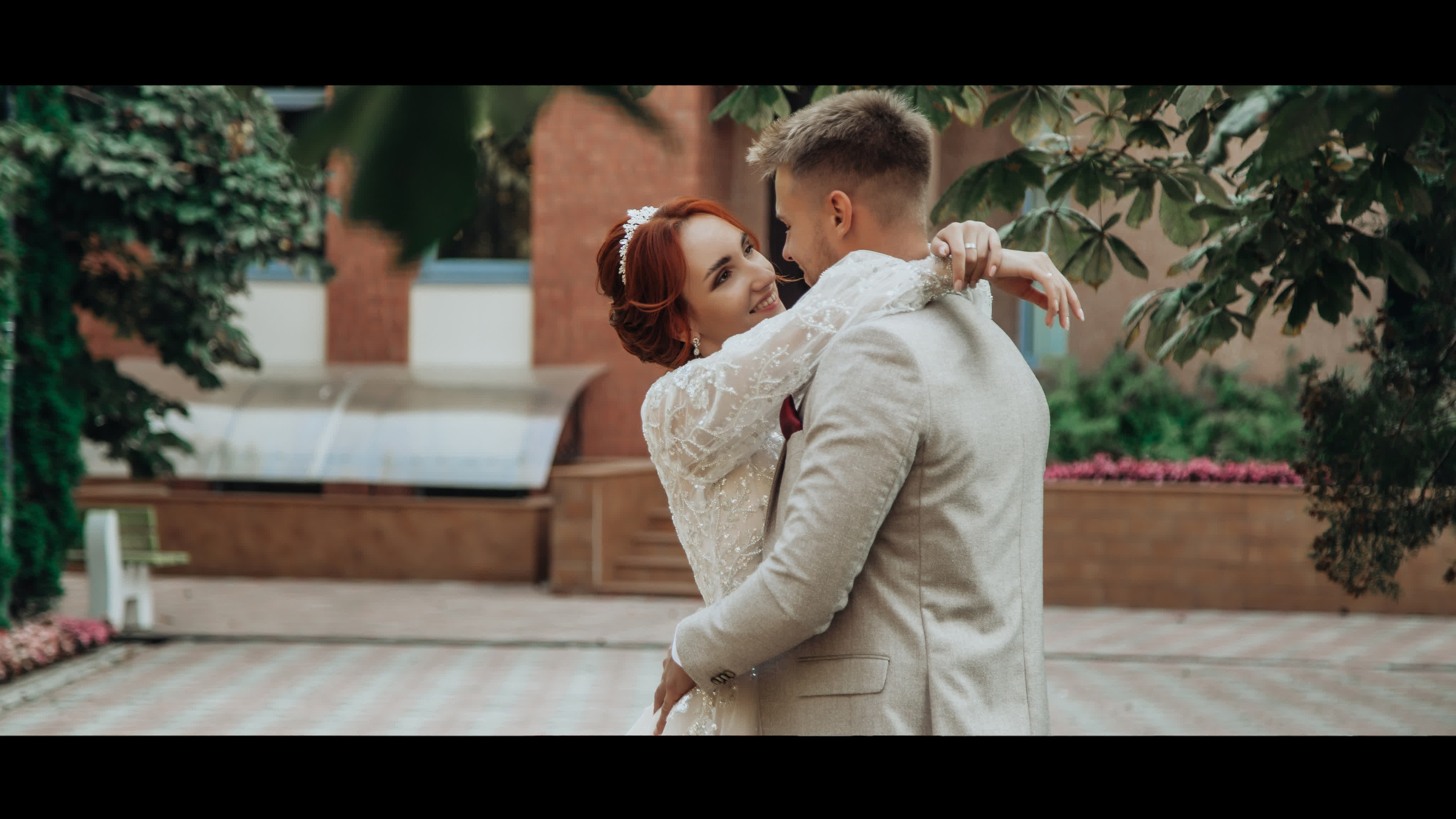 Свадебные тизеры. Свадебный фотограф и видеограф Саша и Таня в Саратове