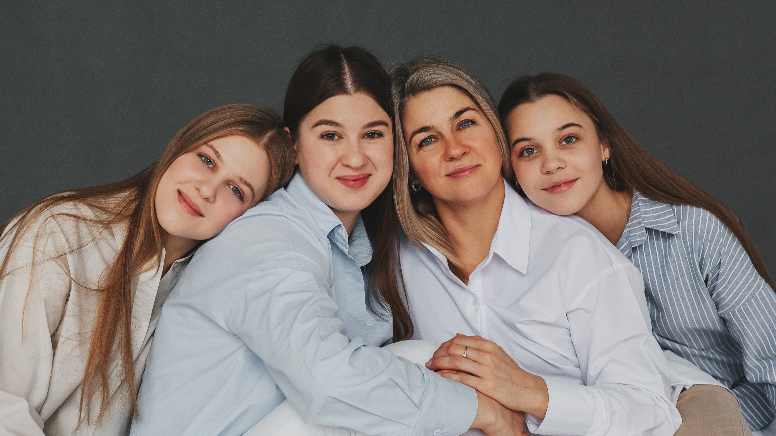 Мама, дочки