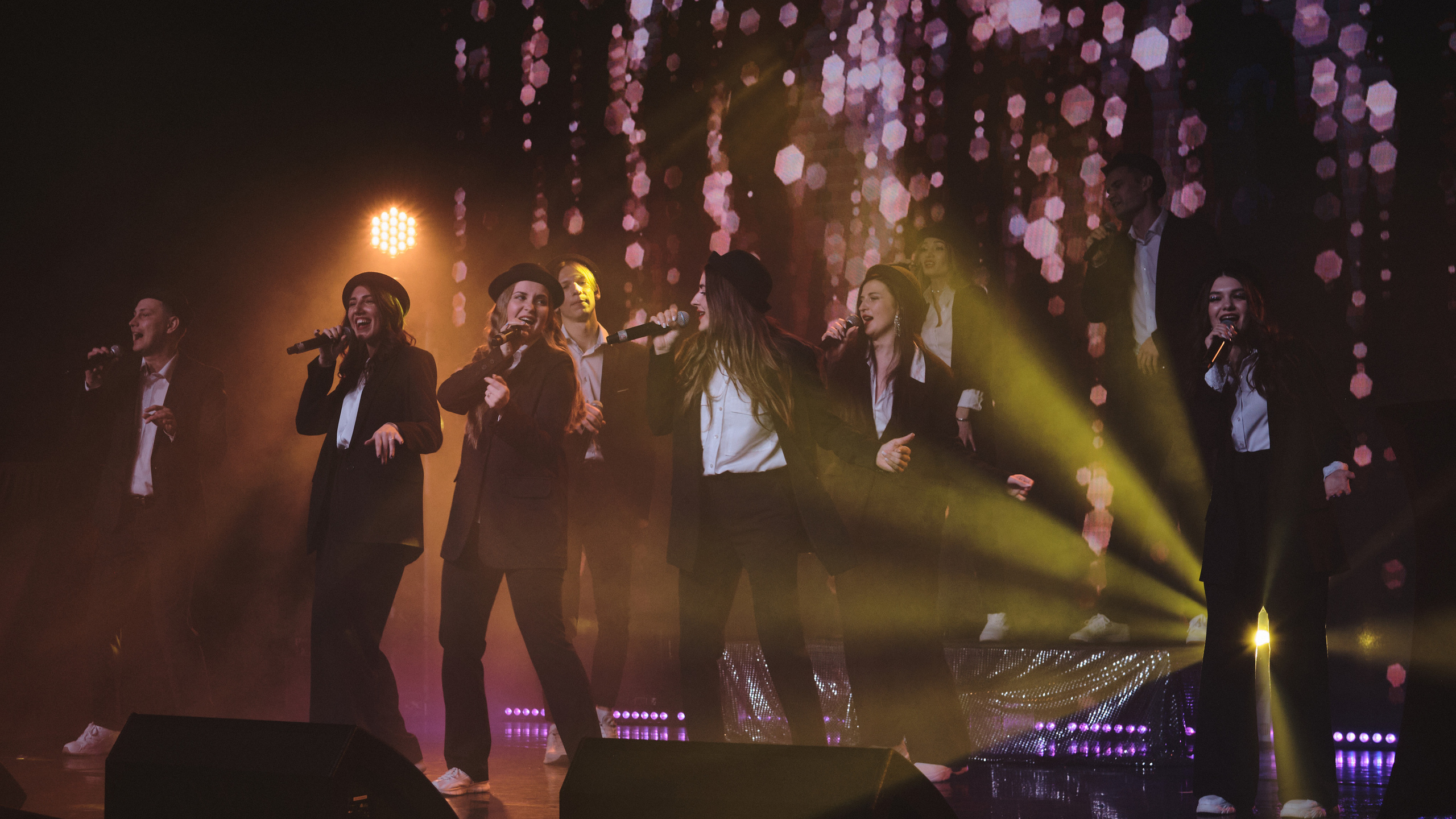 «Большой» отчётный концерт Эстрадного театра-студии «Модуляция»