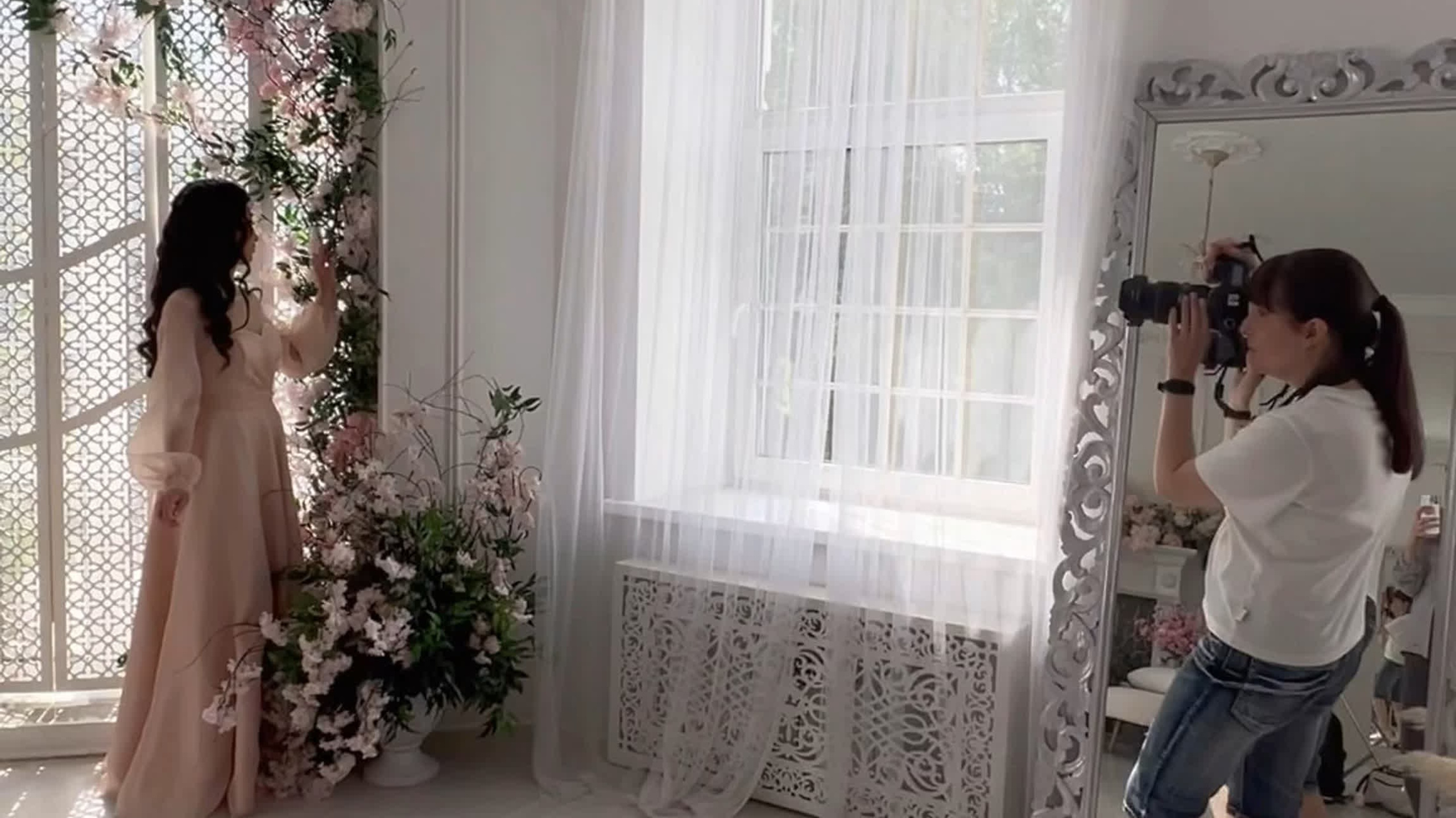 Съемка закулисья вашего мероприятия в Томске | Бекстейдж-фото. Свадебный фотограф в Томске Юлия Солнечная | Живые эмоции