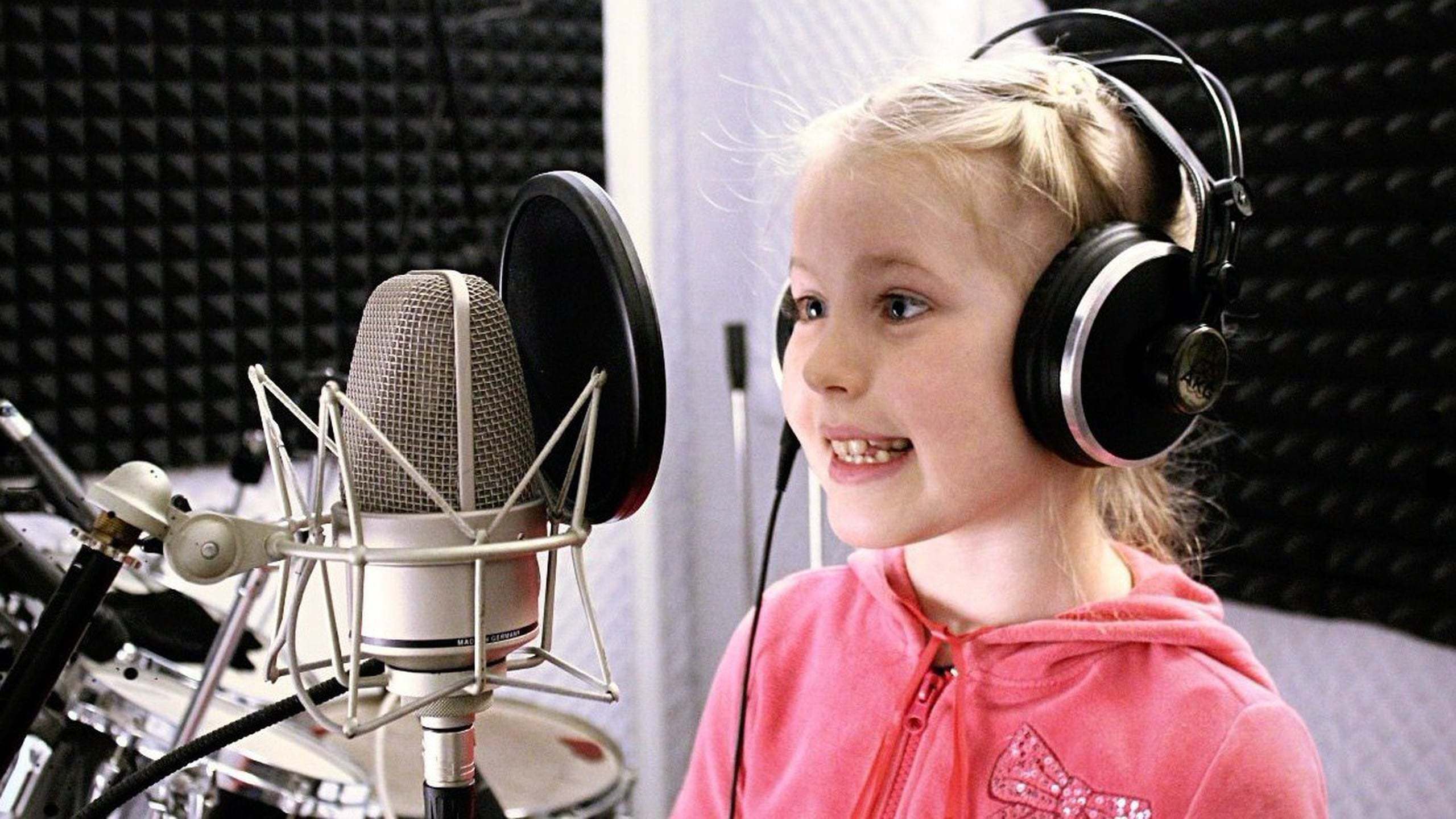 Поздравления с днем рождения, детские клипы. Видеограф Турчин Денис