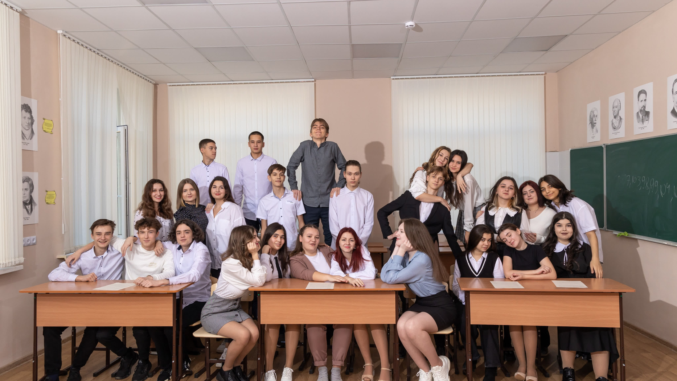 Видео для 9-11. Школьный фотограф Саратов Золотарь Ольга