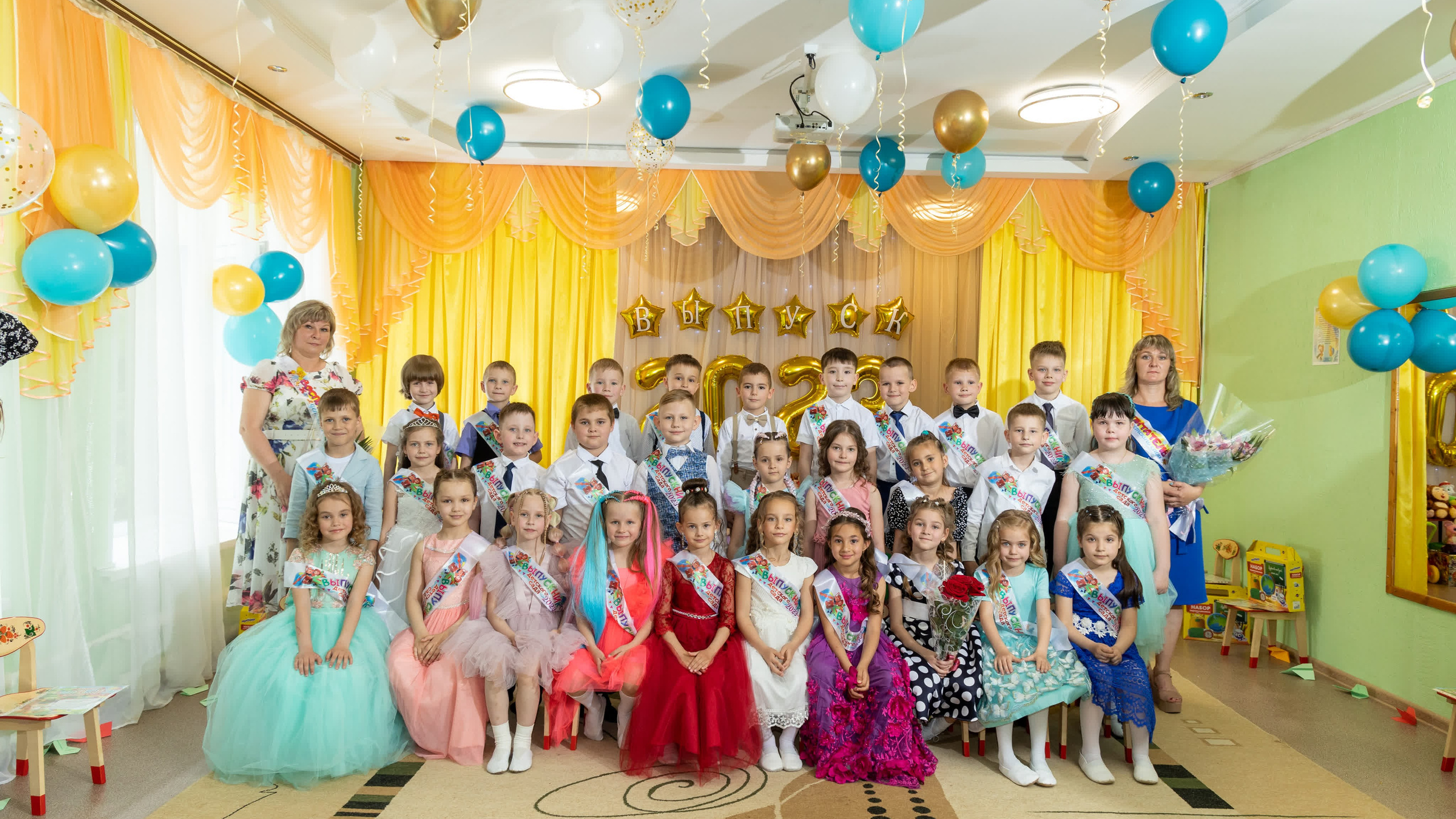 Видеоклипы для садиков. Школьный фотограф Саратов Золотарь Ольга