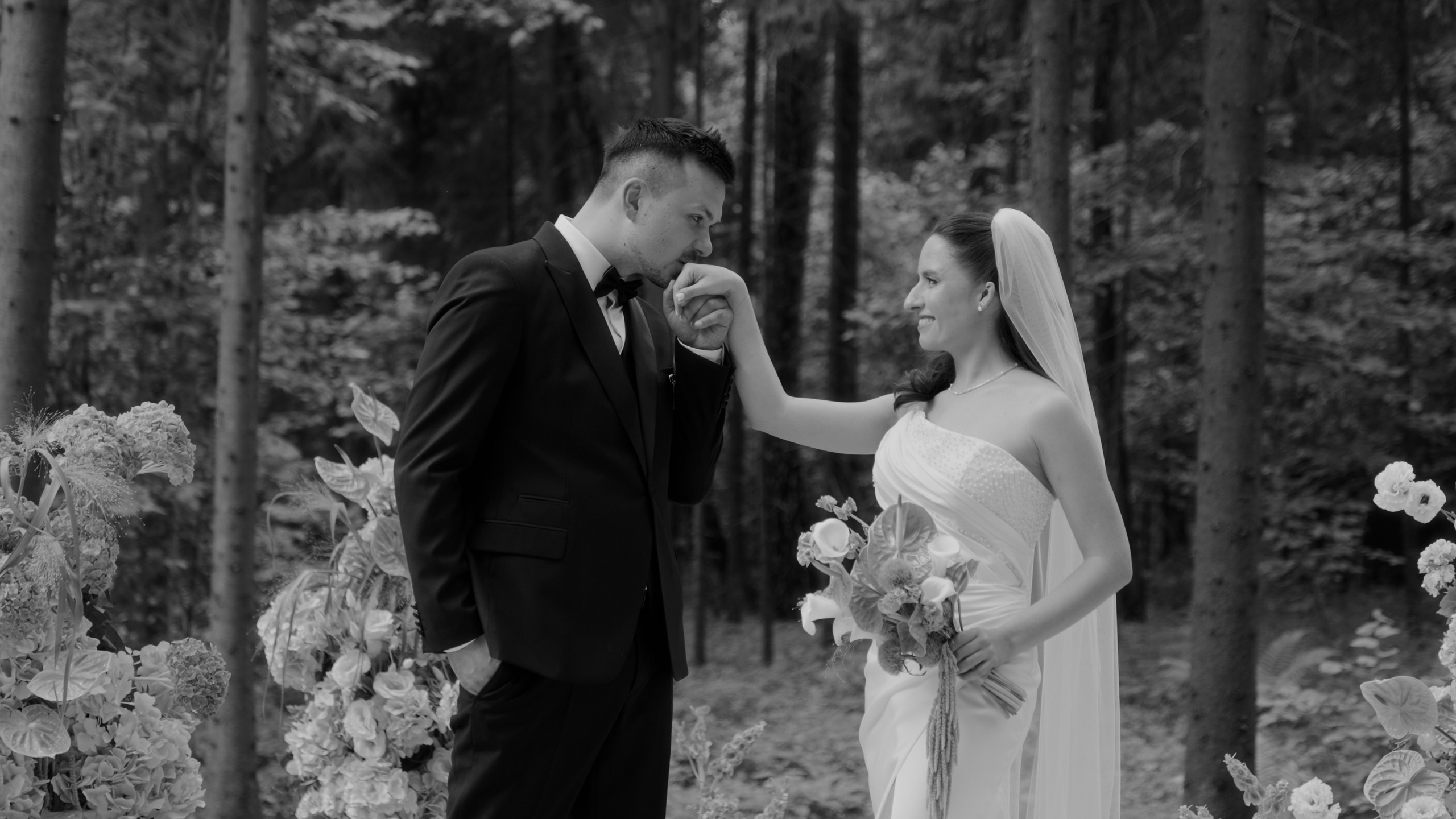 Свадебные клипы и свадебные тизеры. Свадебный видеограф в Москве Вячеслав Макаров