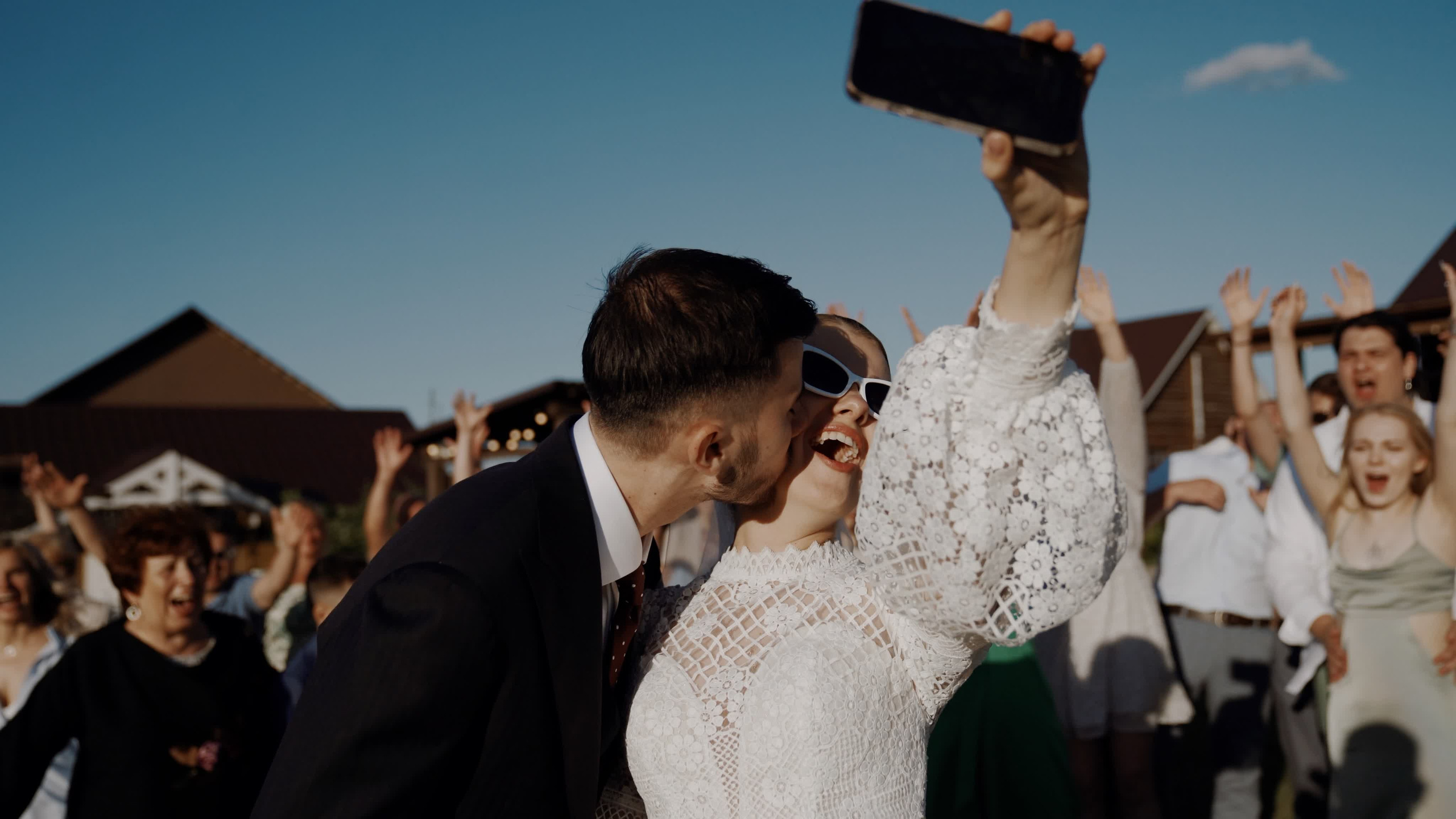 Свадебные клипы и свадебные тизеры. Свадебный видеограф в Москве Вячеслав Макаров