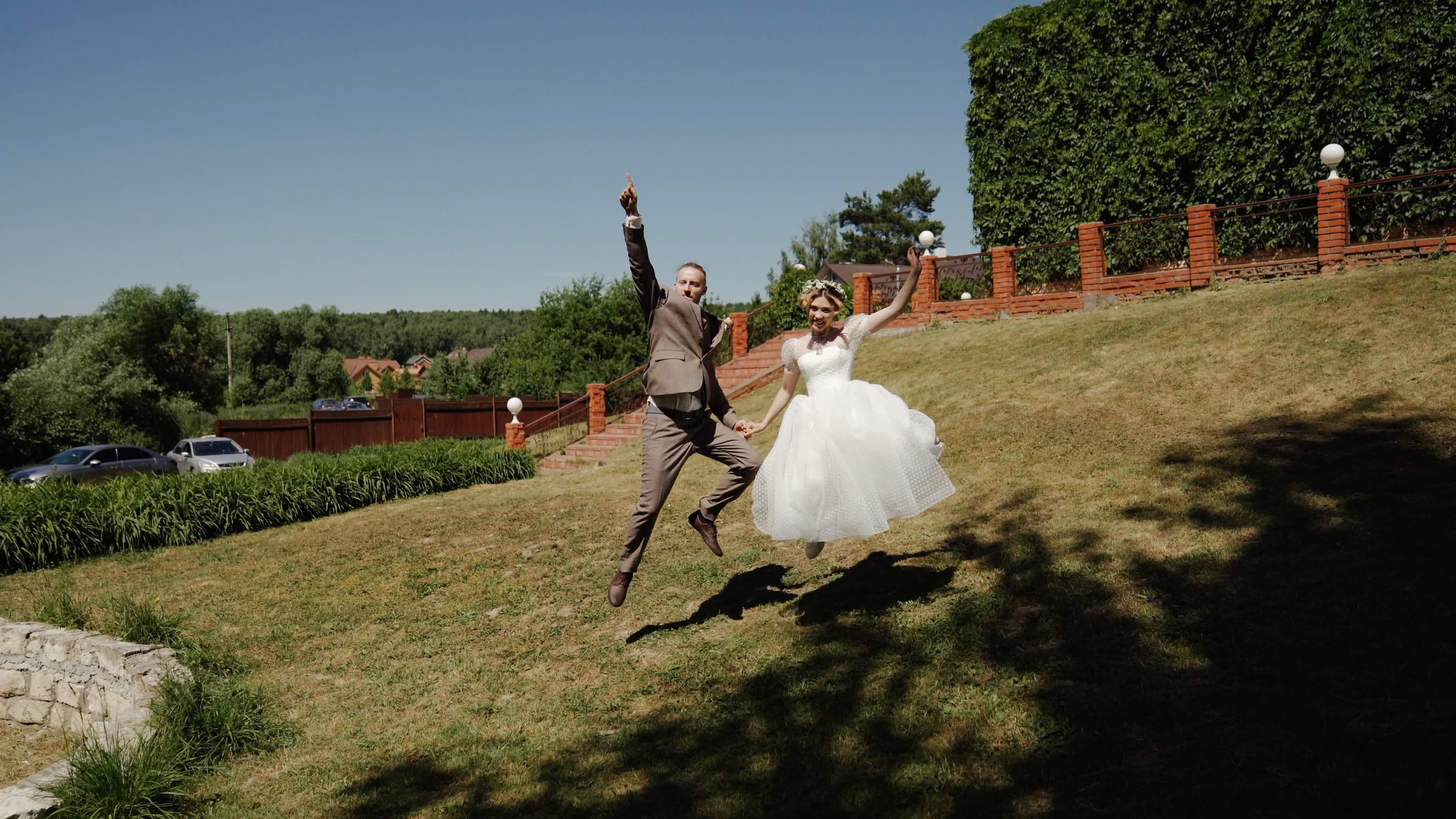 Свадебные клипы и свадебные тизеры. Свадебный видеограф в Москве Вячеслав Макаров