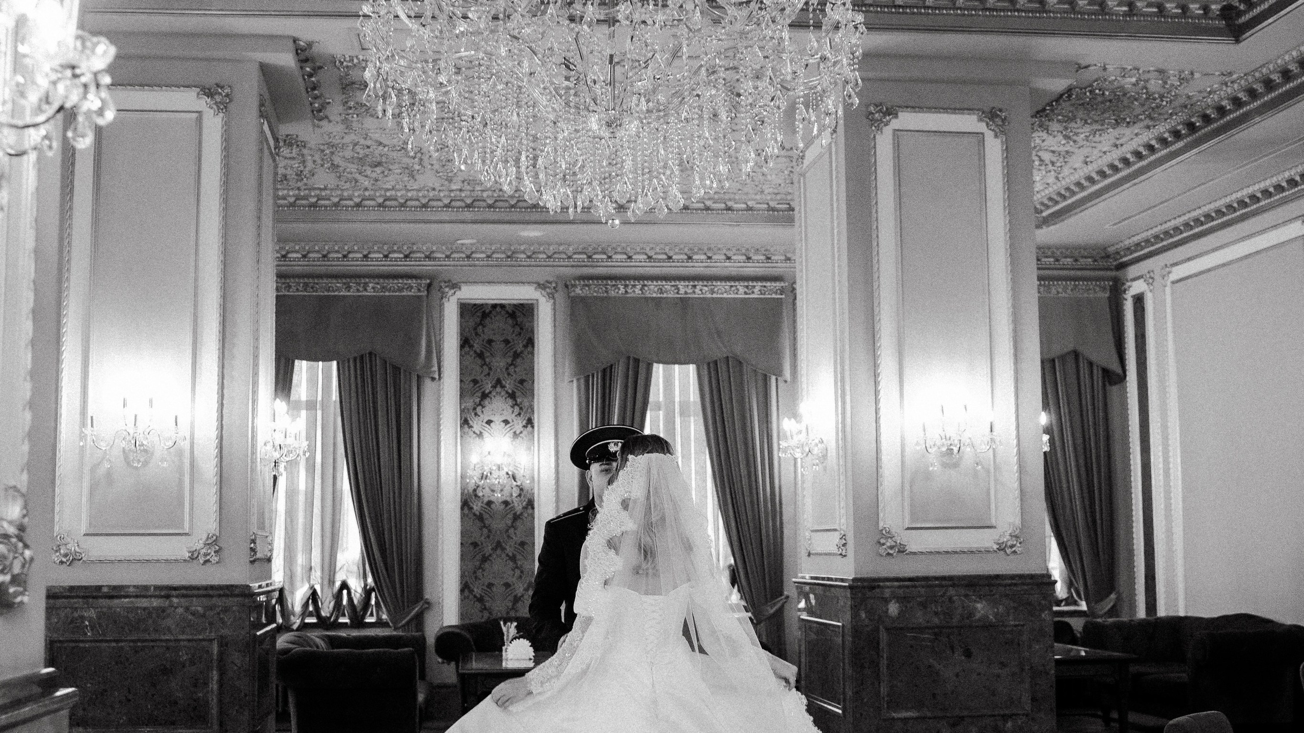 Данил и Полина. Фото и видео для вас в Астрахани!