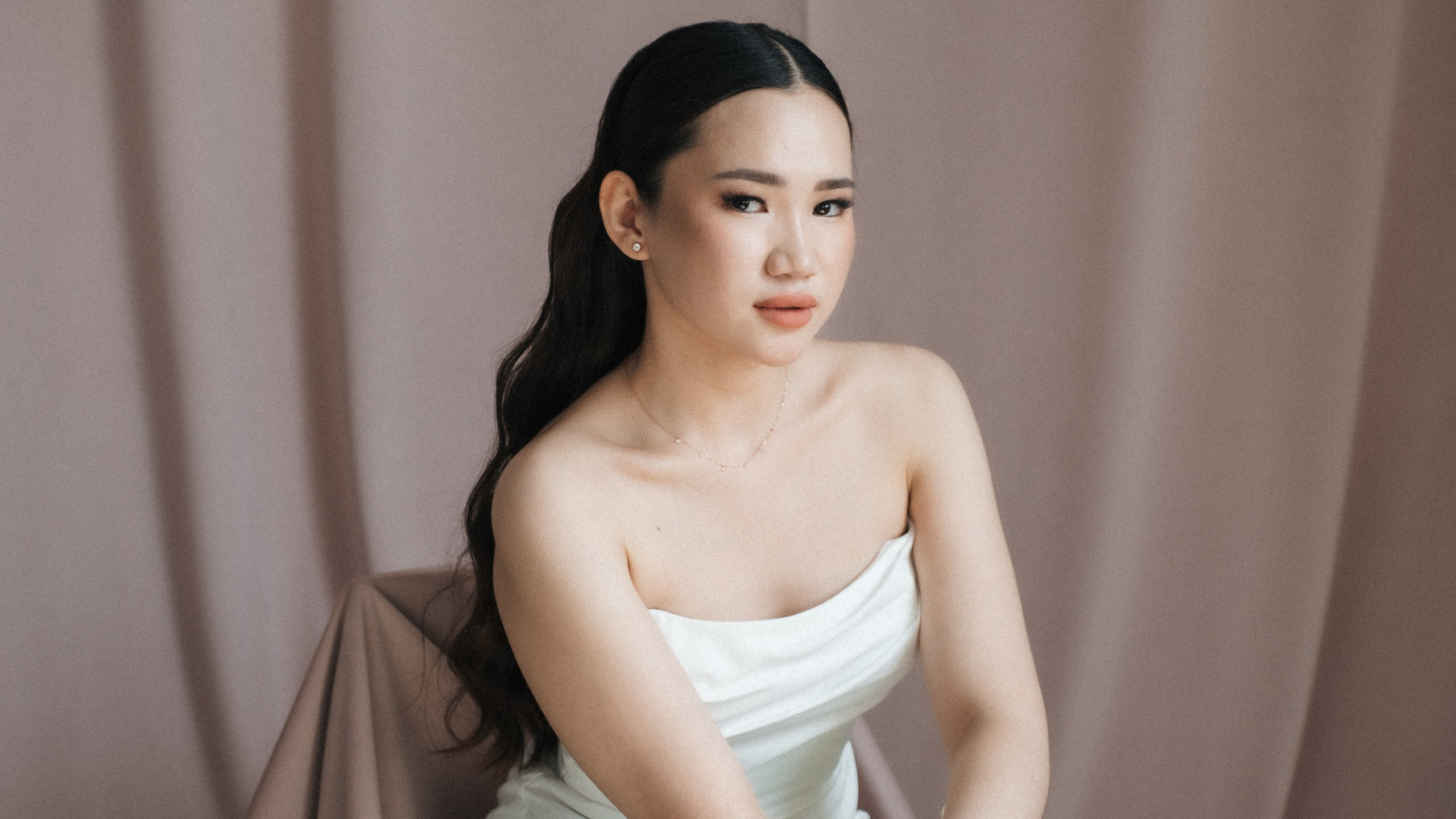 Гульмира и Камиль. Фото и видео для вас в Астрахани!