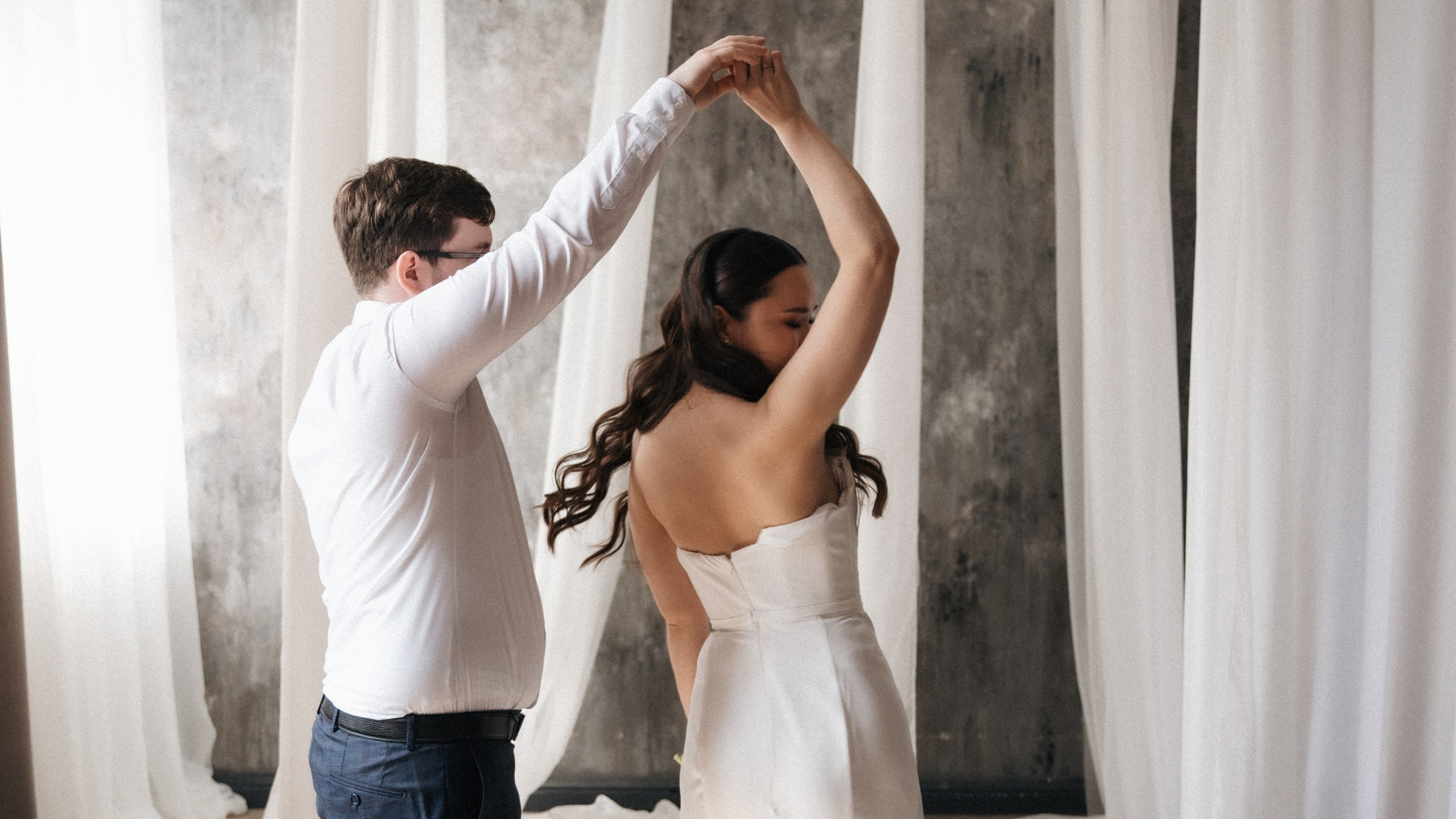 Гульмира и Камиль. Фото и видео для вас в Астрахани!