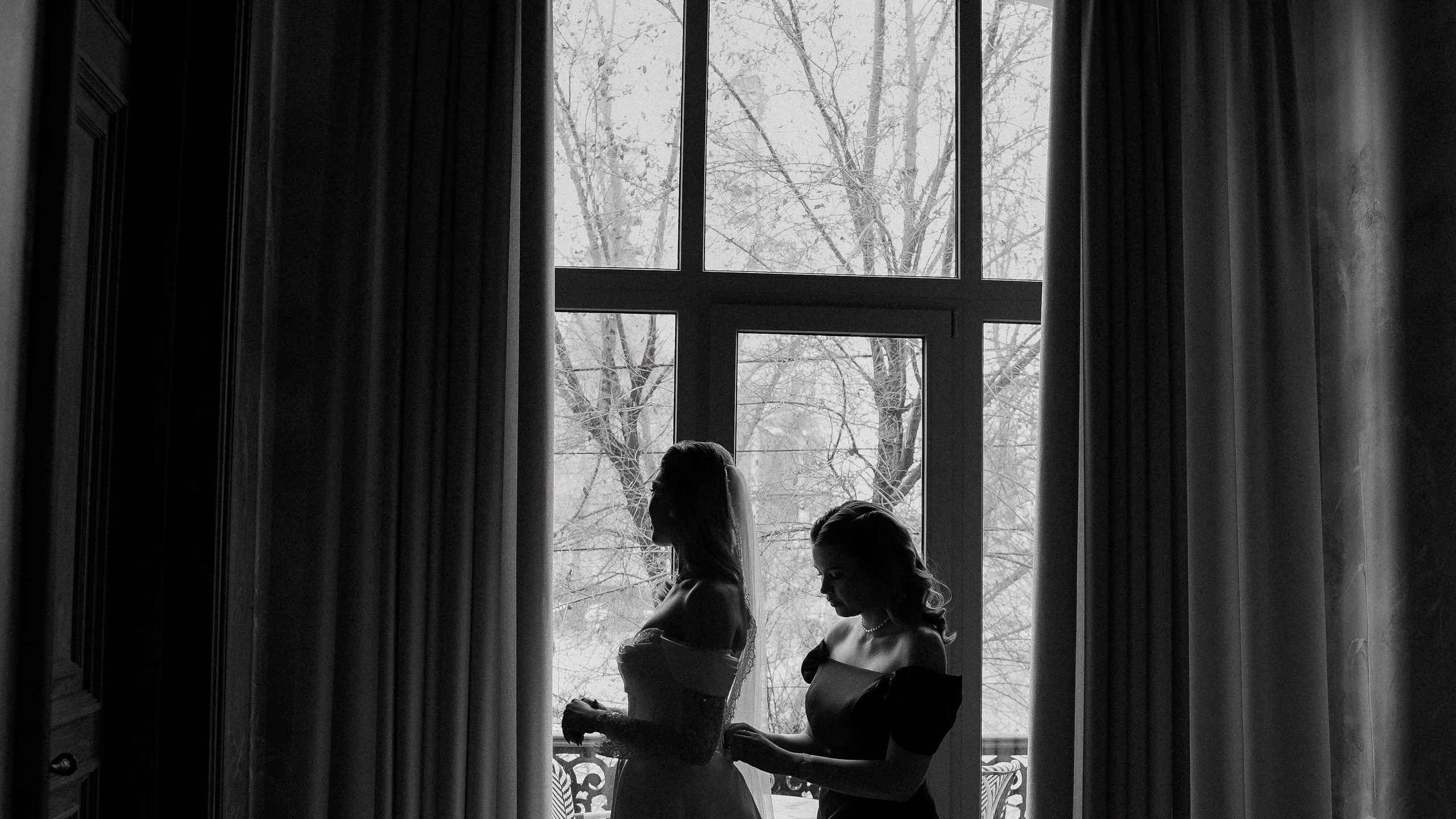 Данил и Полина. Фото и видео для вас в Астрахани!