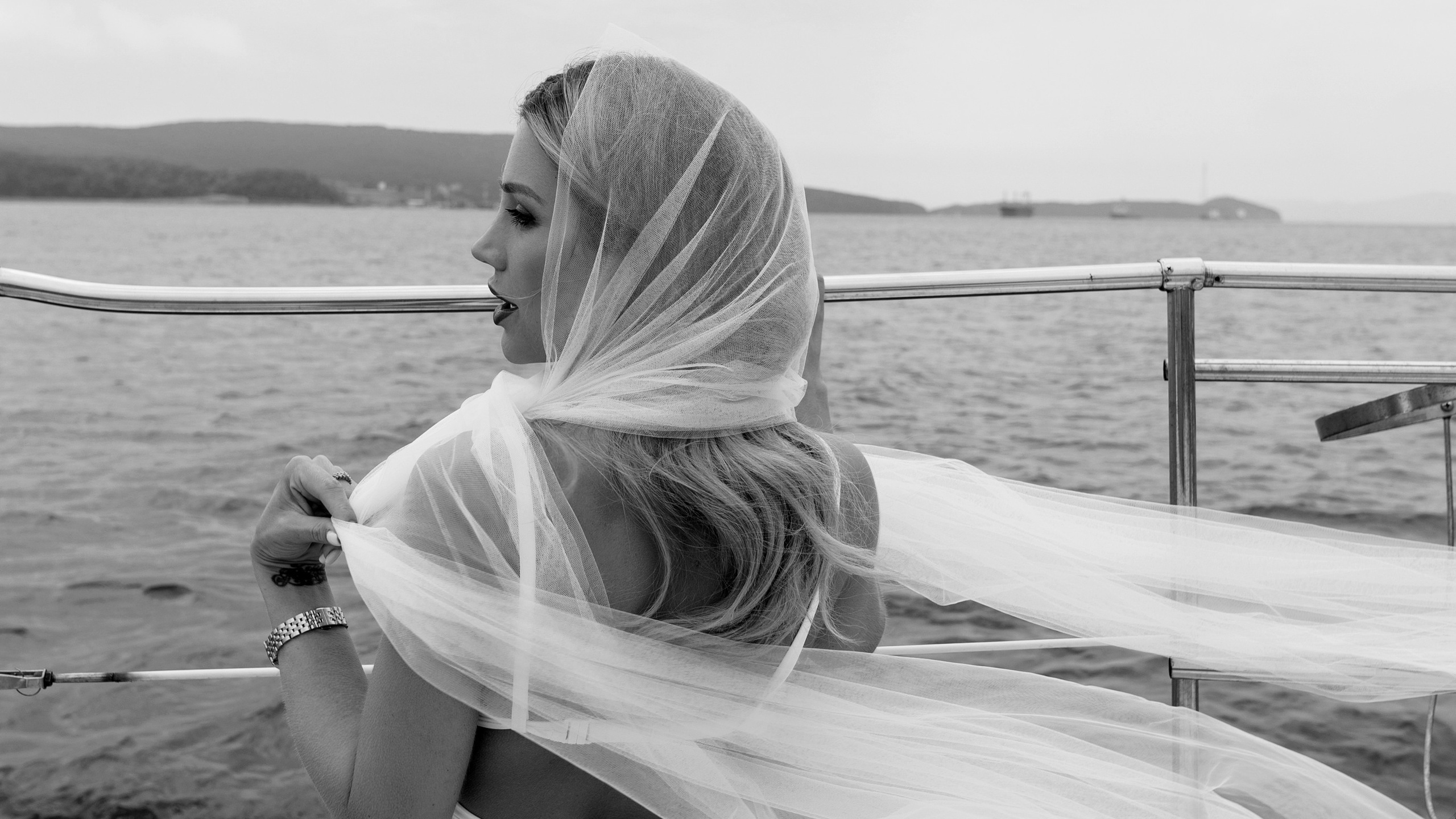 Девичник на катере…