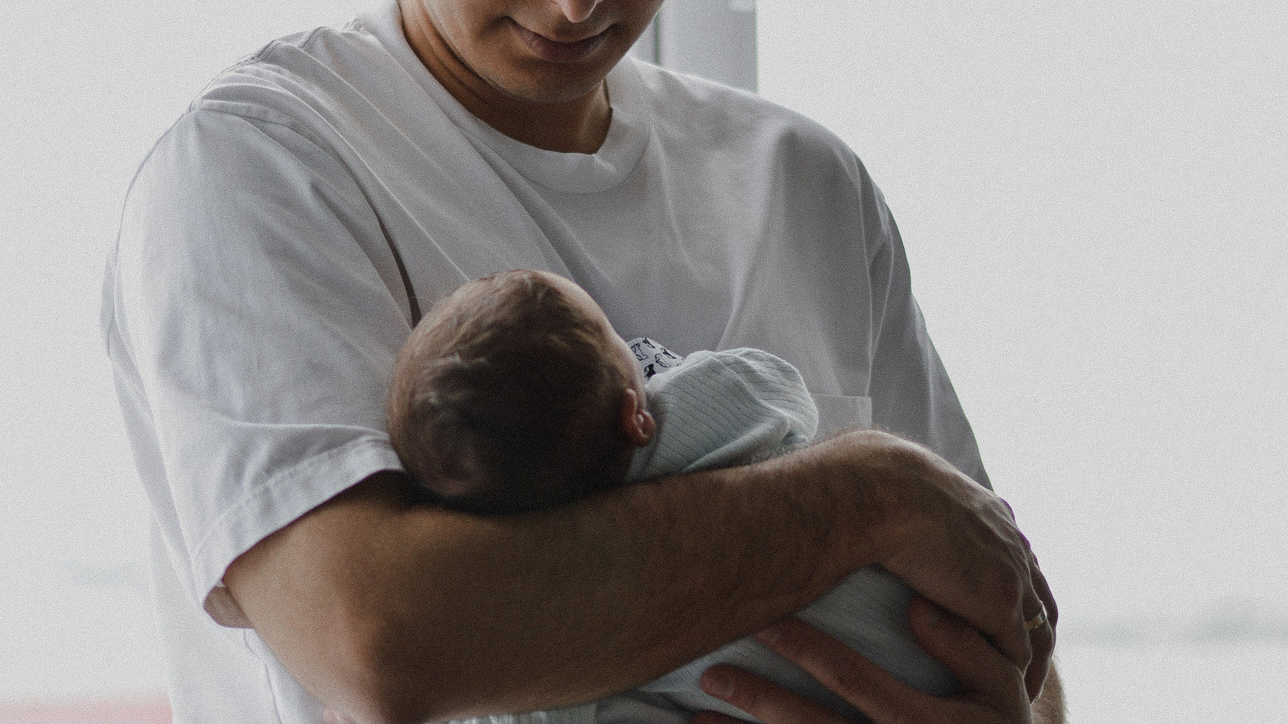 Эмануэлю 10 дней