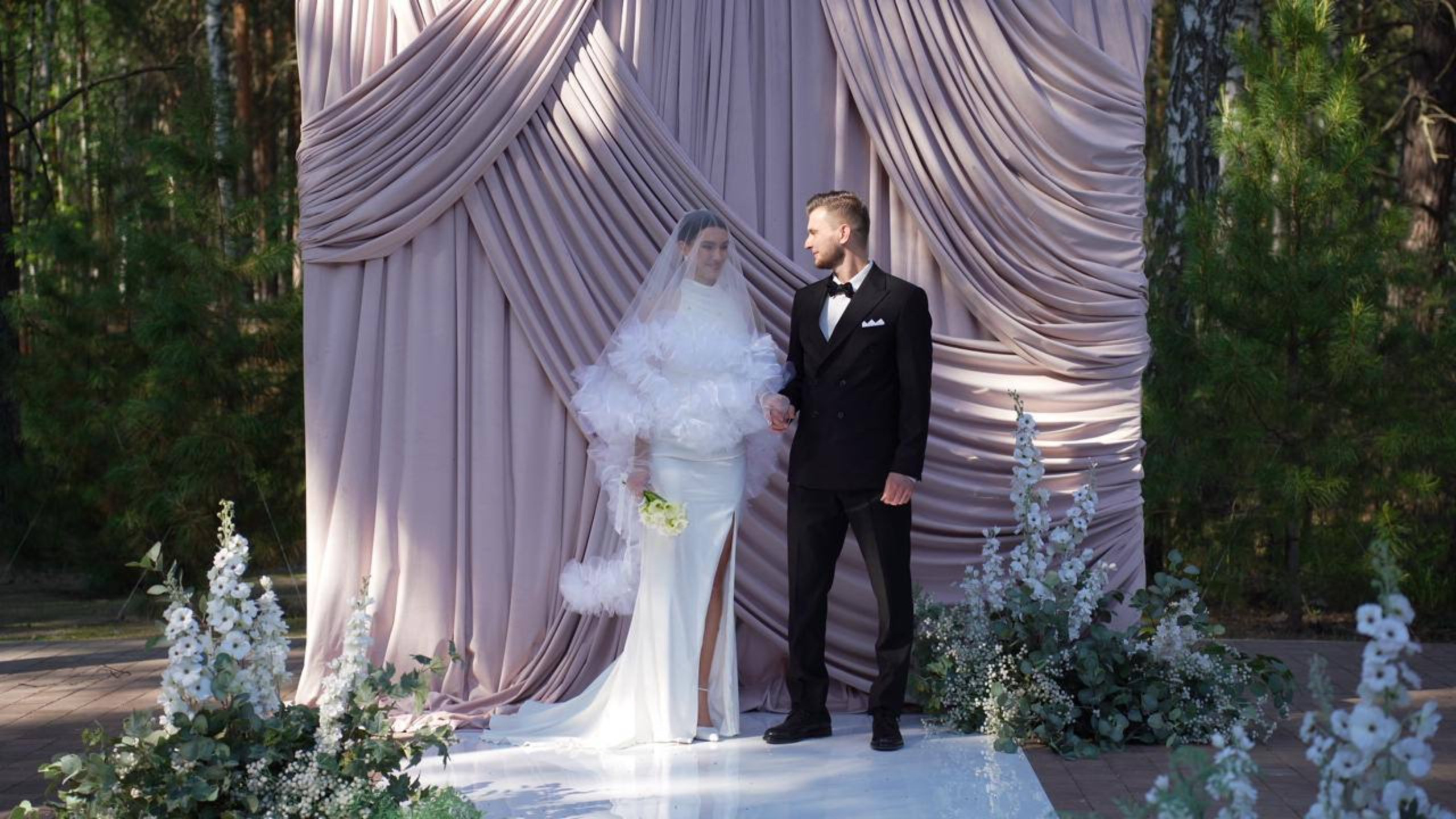 Свадебные фильмы. Видеограф и фотограф в Тюмени Нурмухаметова Анастасия