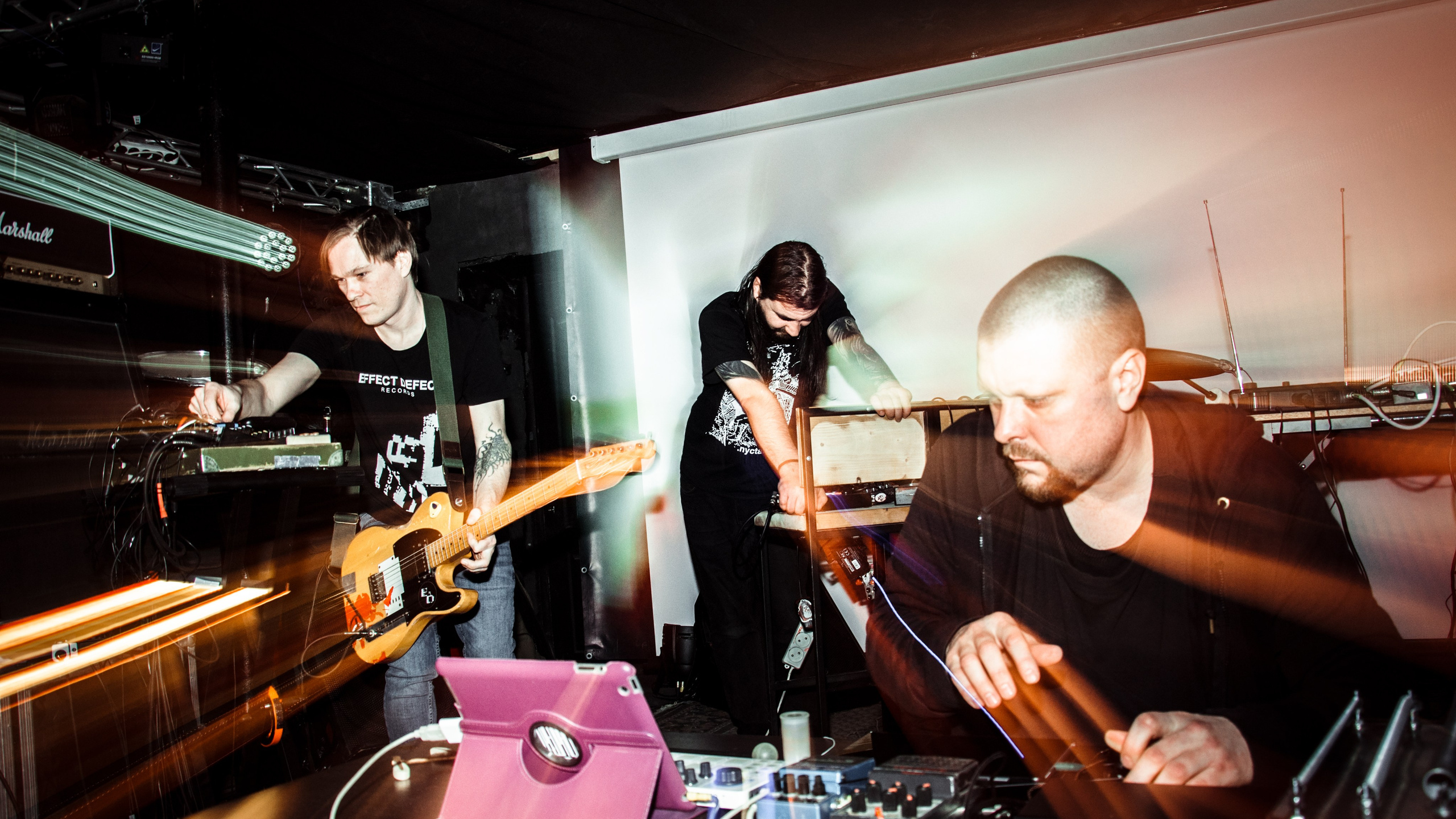 Шум против гламура 2024