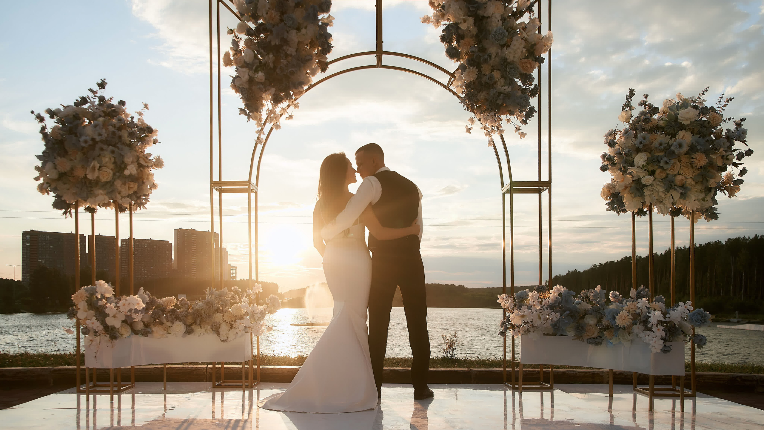 Александр и Анастасия. Организация мероприятий в Екатеринбурге BORDO