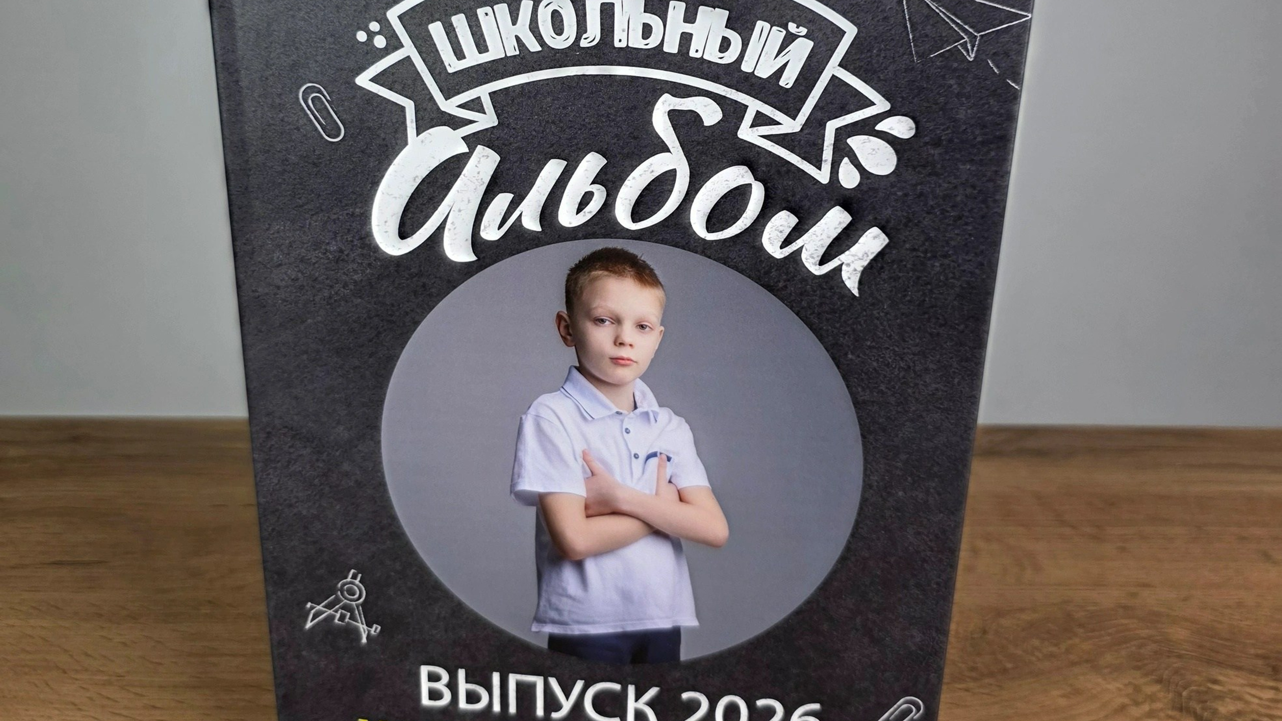 L Фотоальбом «Черный» 3000 руб. Фотограф Петров Александр Свадьбы, Съемка в студии, Выпускные альбомы г. Балашов