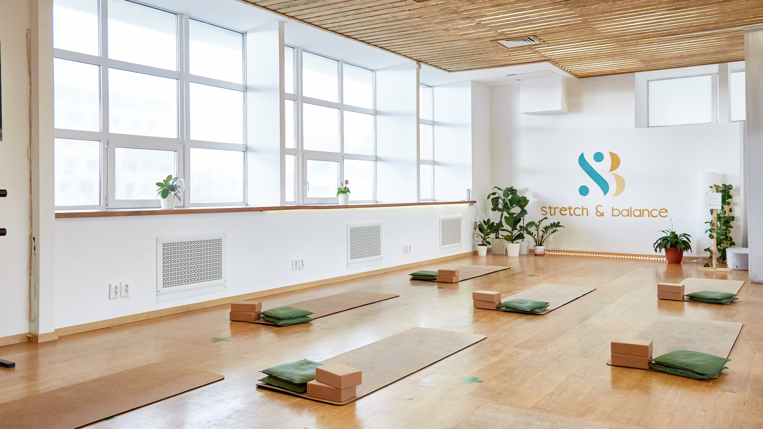 спортивный центр Stretch & Balance