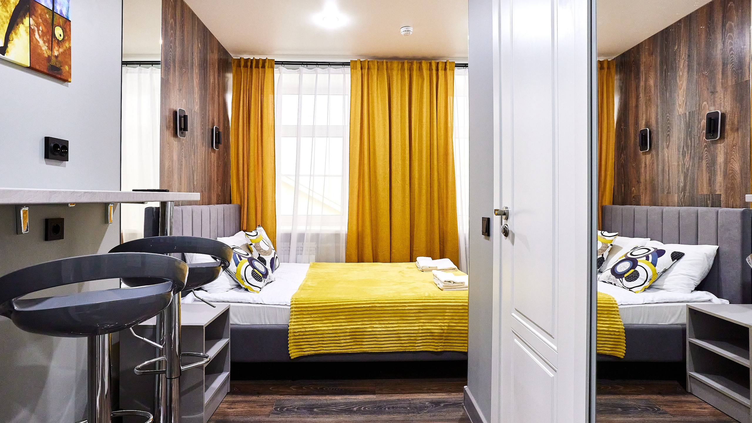 Мини-отель Критик отдыхает на Разъезжей улице